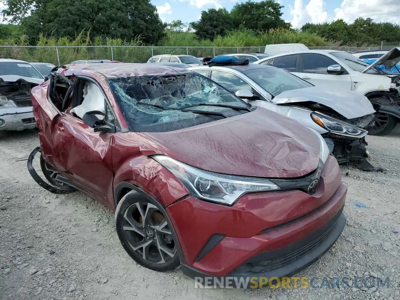 1 fotografías del automóvil dañado NMTKHMBX4KR091677 TOYOTA C-HR 2019