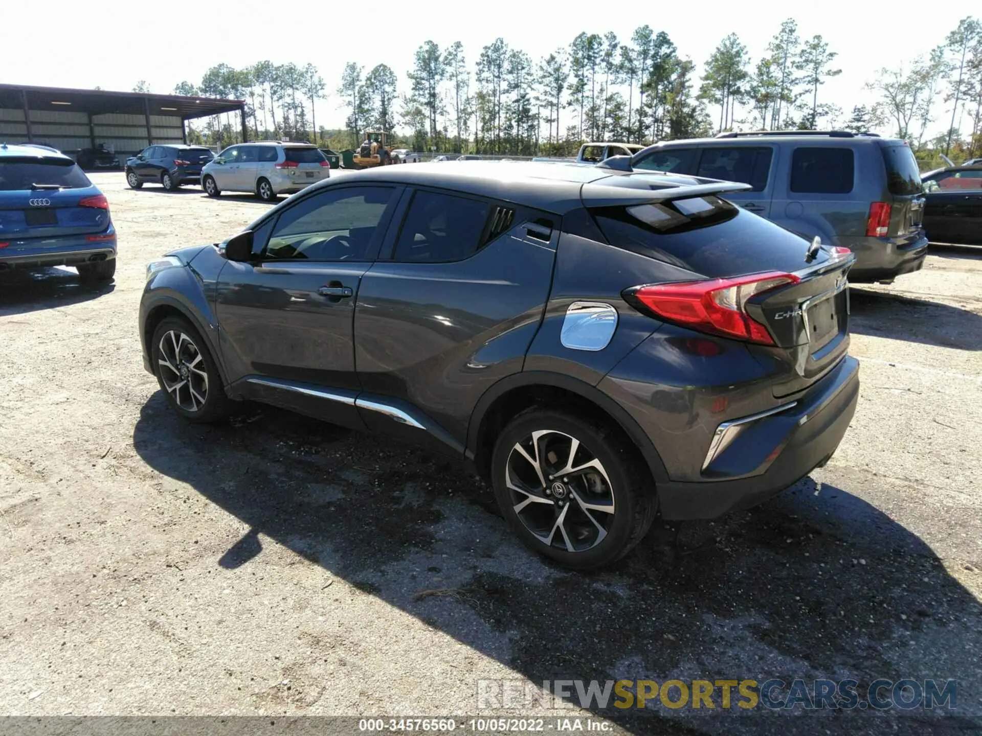 3 fotografías del automóvil dañado NMTKHMBX4KR091758 TOYOTA C-HR 2019