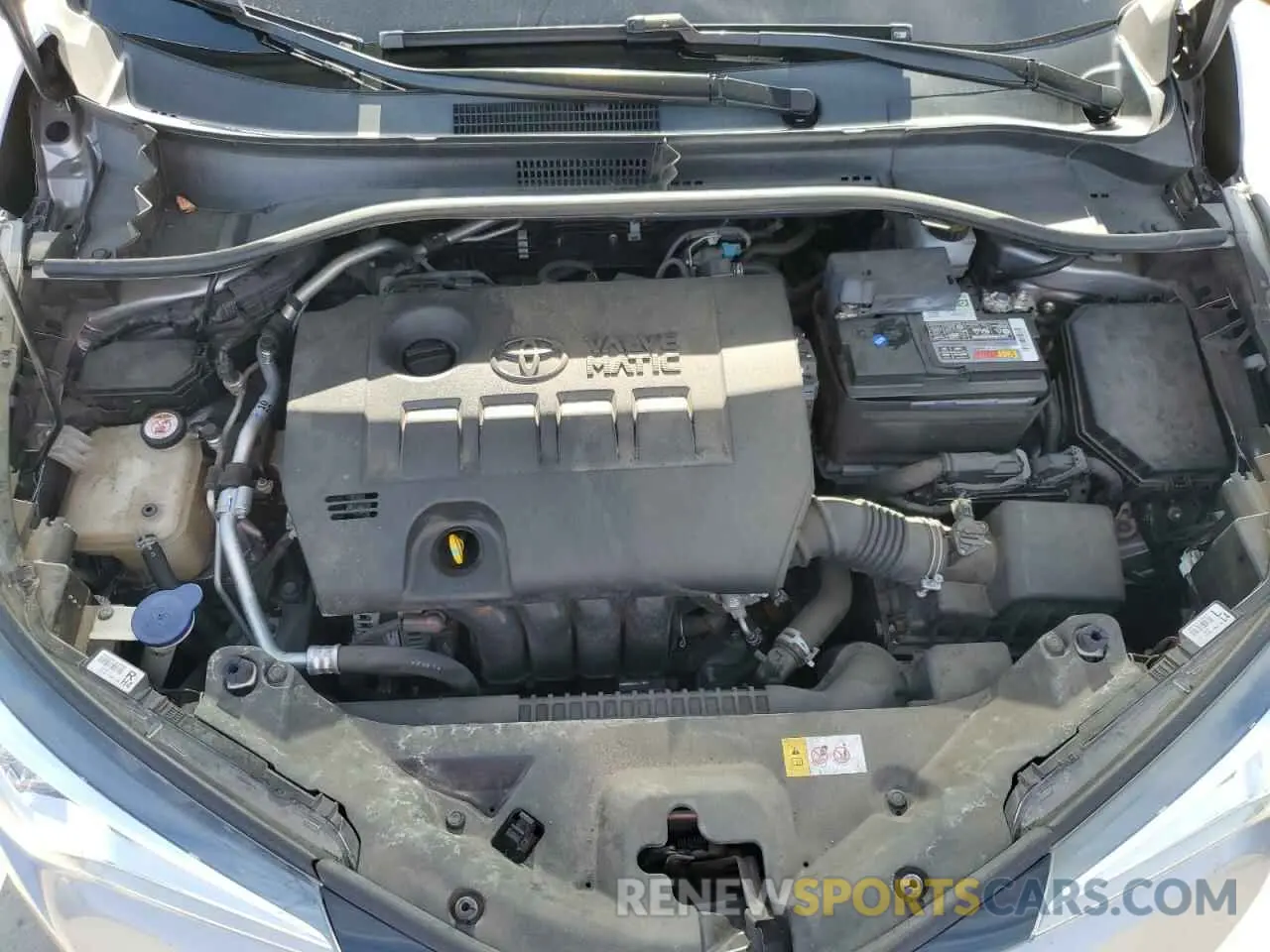 12 fotografías del automóvil dañado NMTKHMBX4KR101480 TOYOTA C-HR 2019