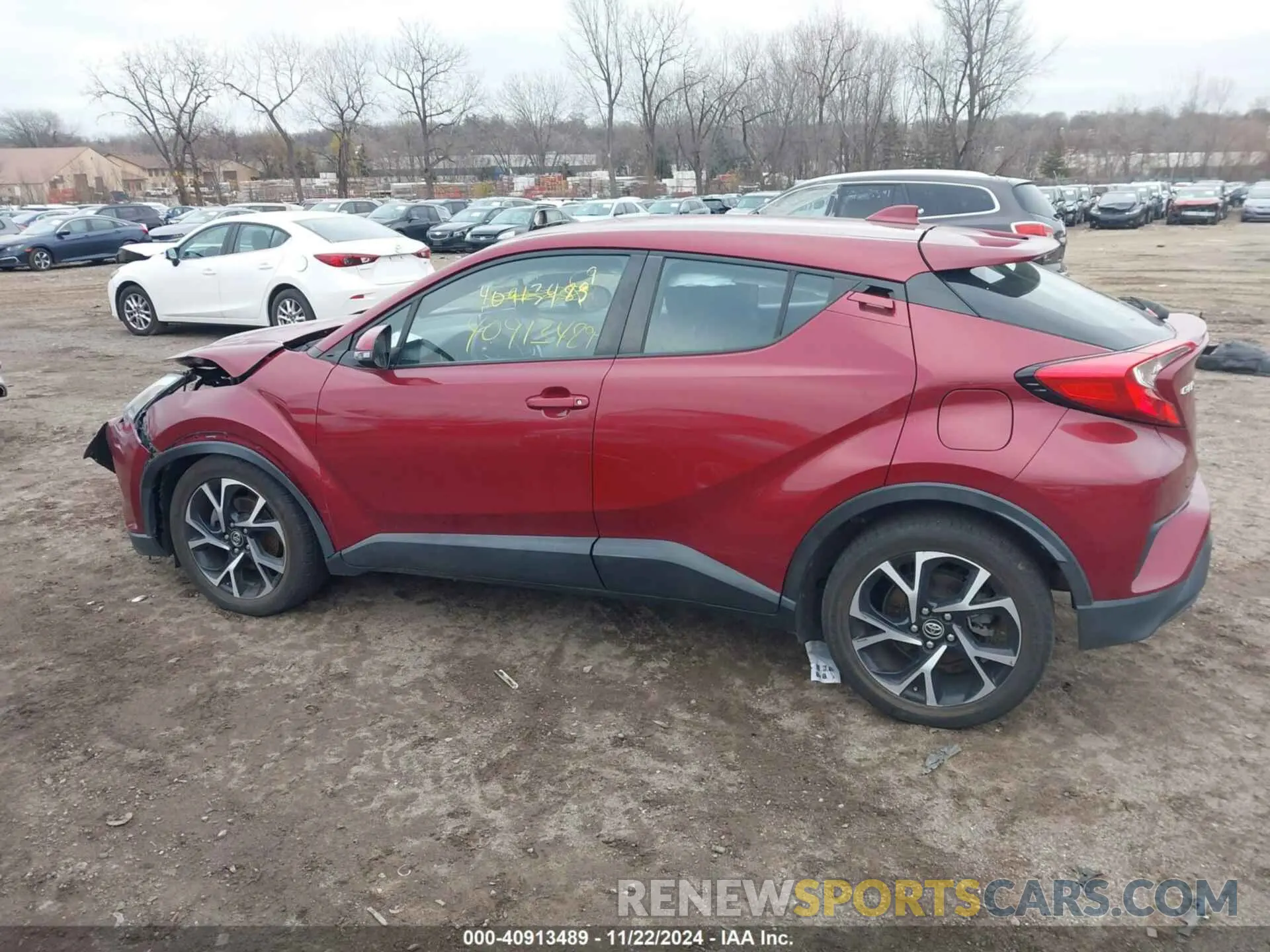 14 fotografías del automóvil dañado NMTKHMBX5KR076072 TOYOTA C-HR 2019
