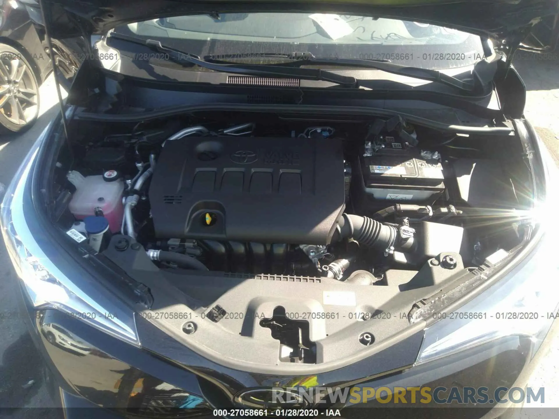 10 fotografías del automóvil dañado NMTKHMBX5KR094331 TOYOTA C-HR 2019