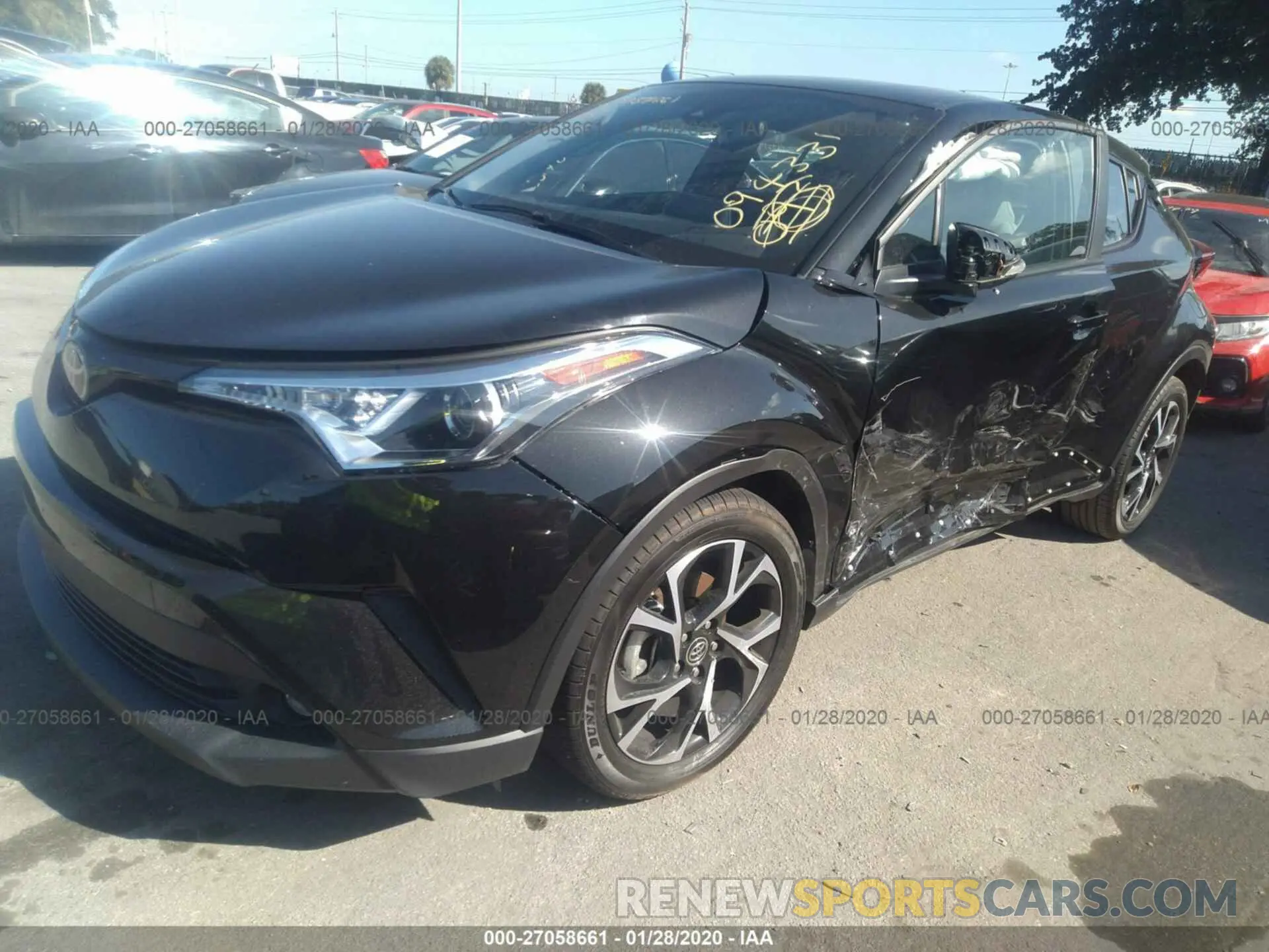 2 fotografías del automóvil dañado NMTKHMBX5KR094331 TOYOTA C-HR 2019