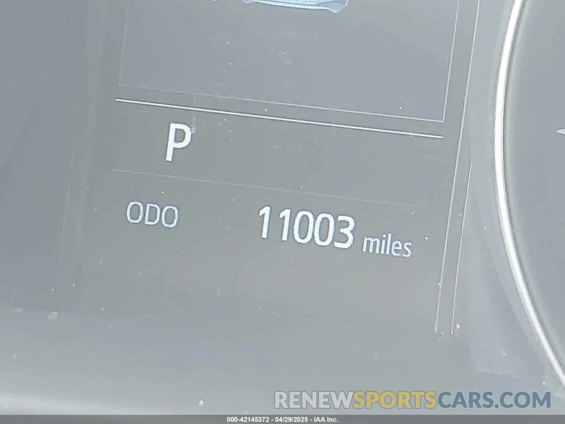 15 fotografías del automóvil dañado NMTKHMBX5KR097682 TOYOTA C-HR 2019
