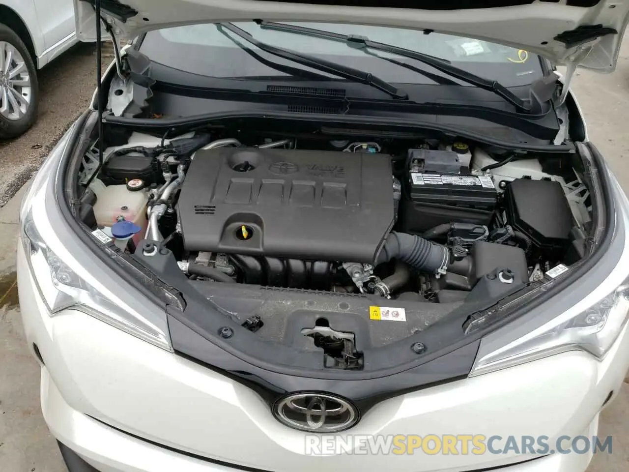 7 fotografías del automóvil dañado NMTKHMBX5KR099836 TOYOTA C-HR 2019