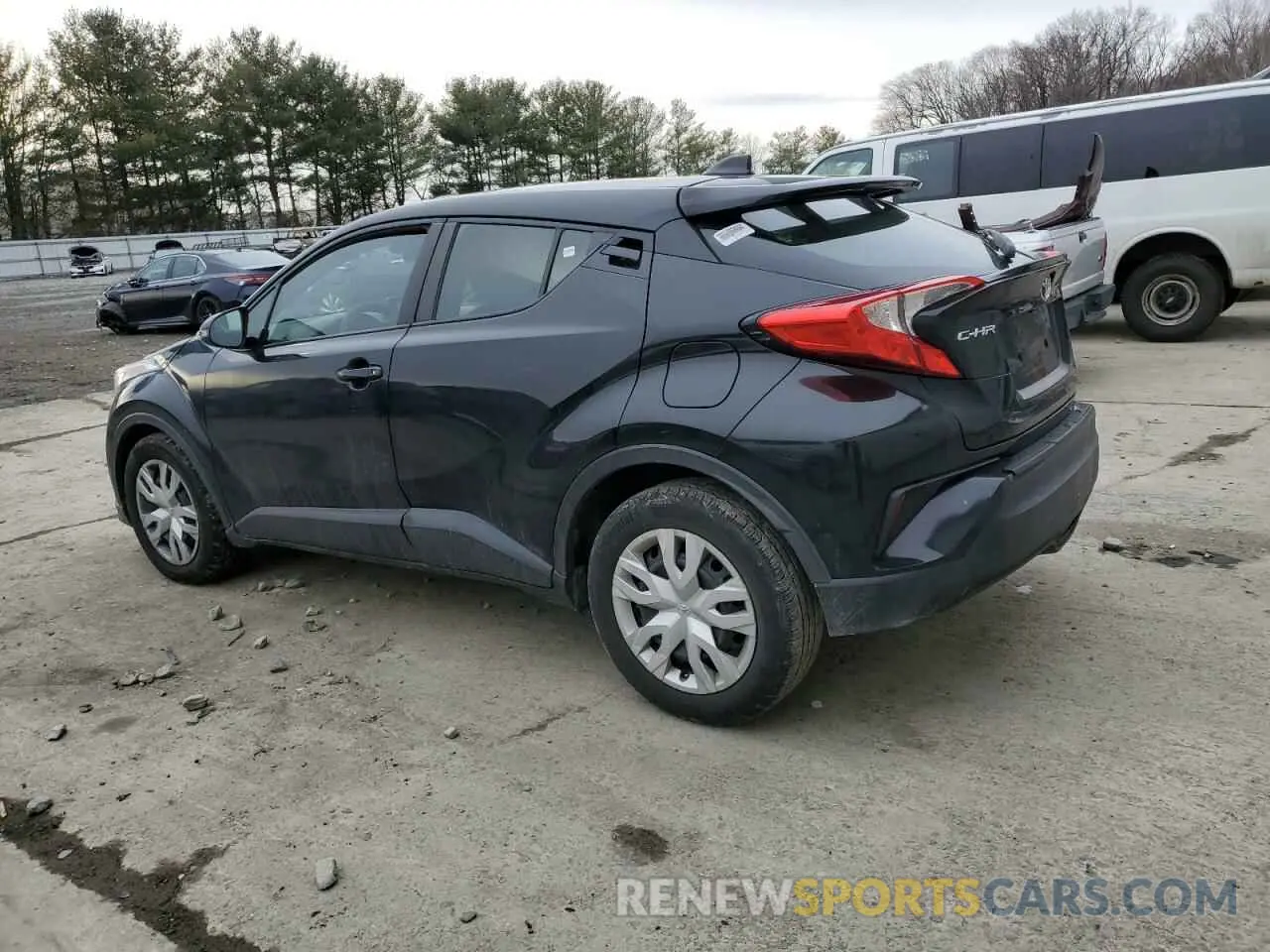 2 fotografías del automóvil dañado NMTKHMBX6KR076405 TOYOTA C-HR 2019