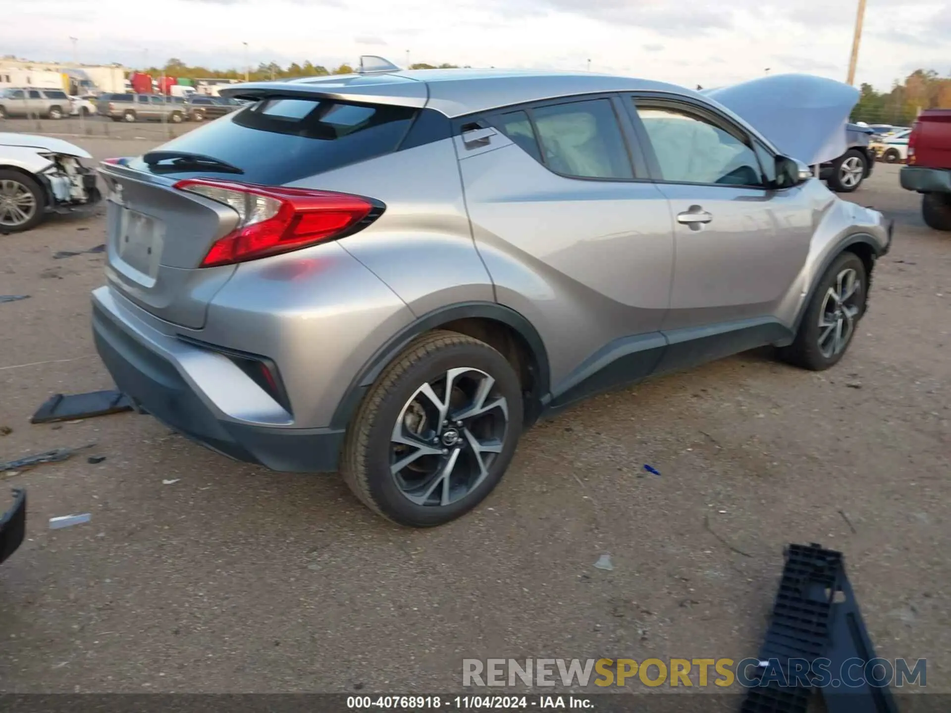 4 fotografías del automóvil dañado NMTKHMBX7KR080415 TOYOTA C-HR 2019