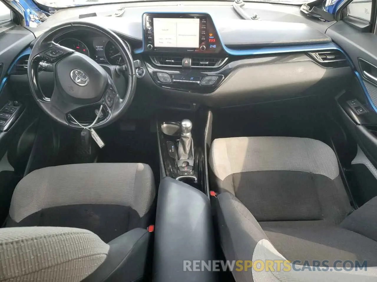 8 fotografías del automóvil dañado NMTKHMBX7KR081080 TOYOTA C-HR 2019