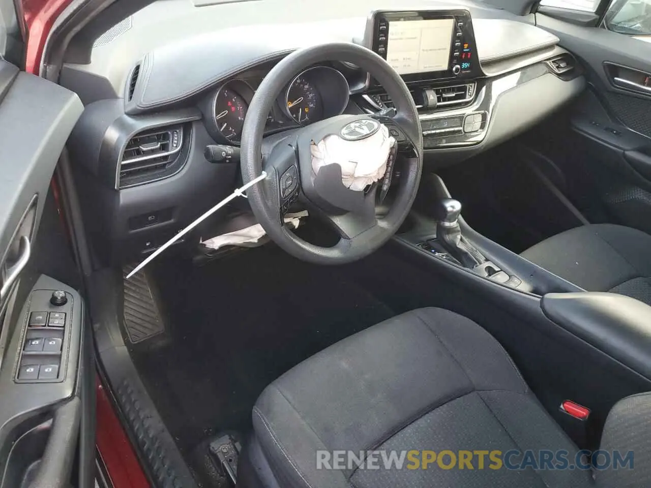 8 fotografías del automóvil dañado NMTKHMBX7KR086540 TOYOTA C-HR 2019
