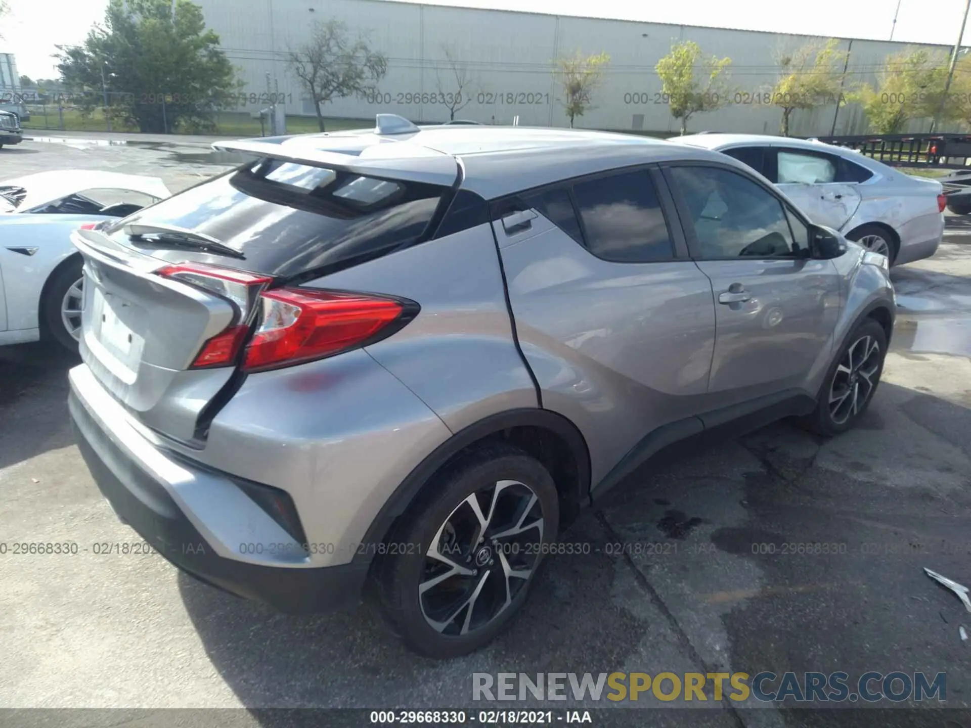4 fotografías del automóvil dañado NMTKHMBX8KR078012 TOYOTA C-HR 2019