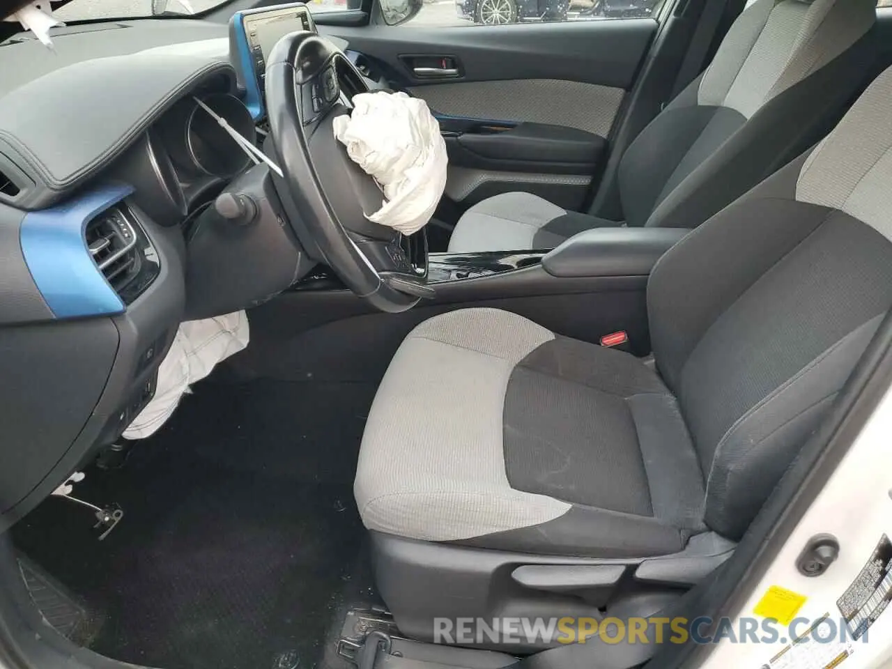 7 fotografías del automóvil dañado NMTKHMBX8KR084750 TOYOTA C-HR 2019