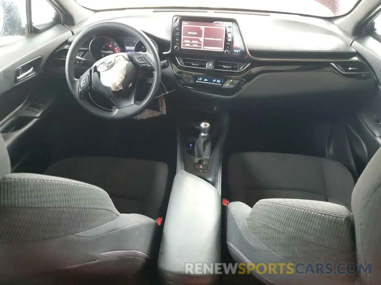8 fotografías del automóvil dañado NMTKHMBX8KR090306 TOYOTA C-HR 2019