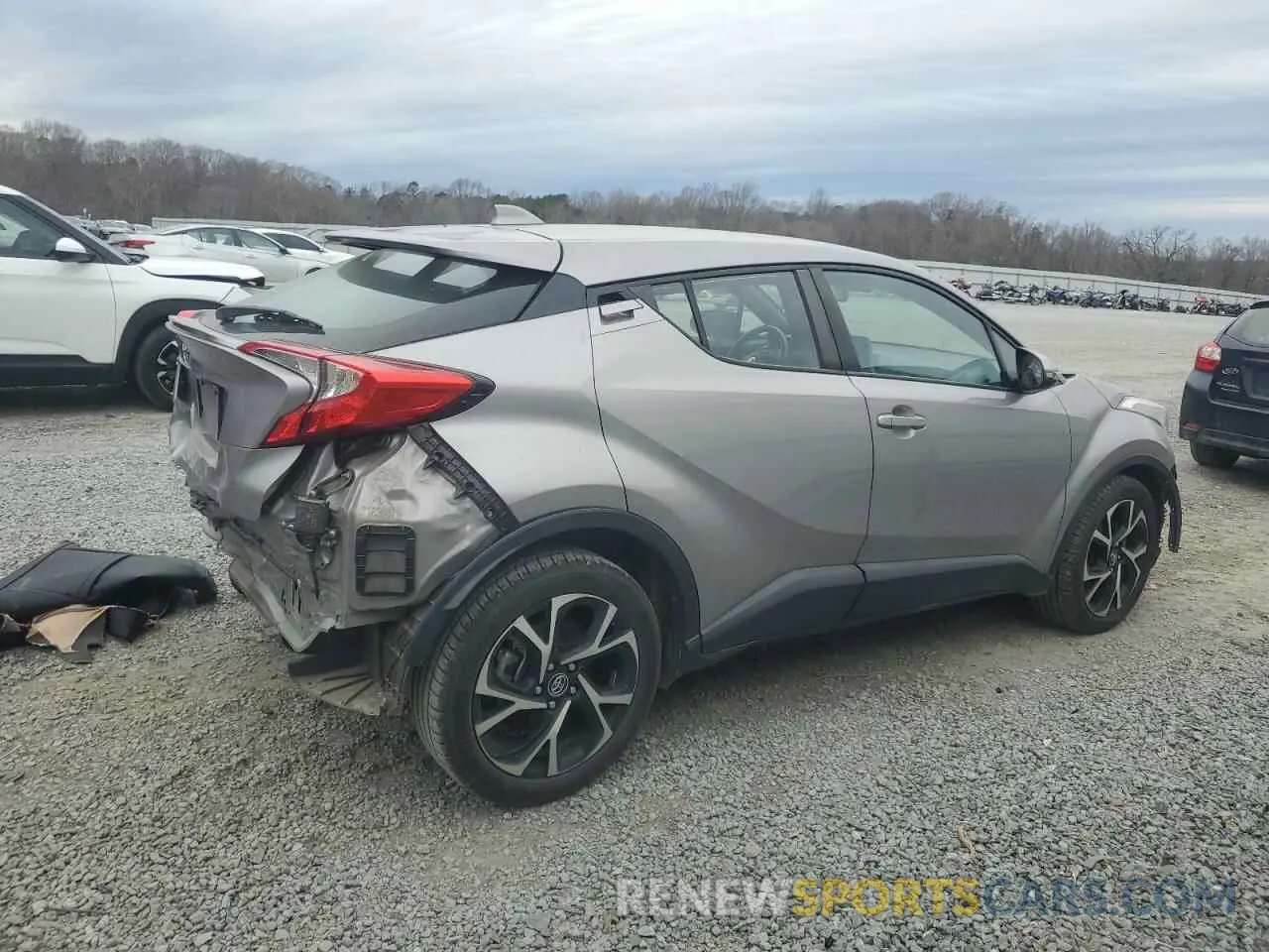 3 fotografías del automóvil dañado NMTKHMBX8KR092072 TOYOTA C-HR 2019
