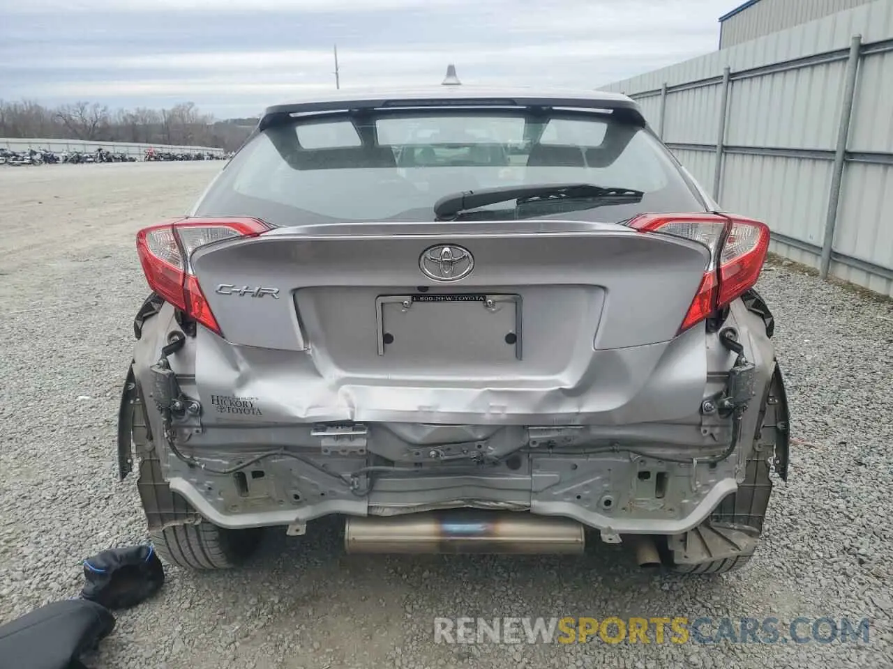 6 fotografías del automóvil dañado NMTKHMBX8KR092072 TOYOTA C-HR 2019
