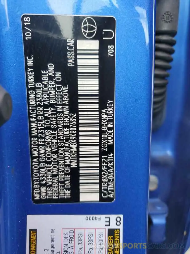 13 fotografías del automóvil dañado NMTKHMBX9KR076852 TOYOTA C-HR 2019