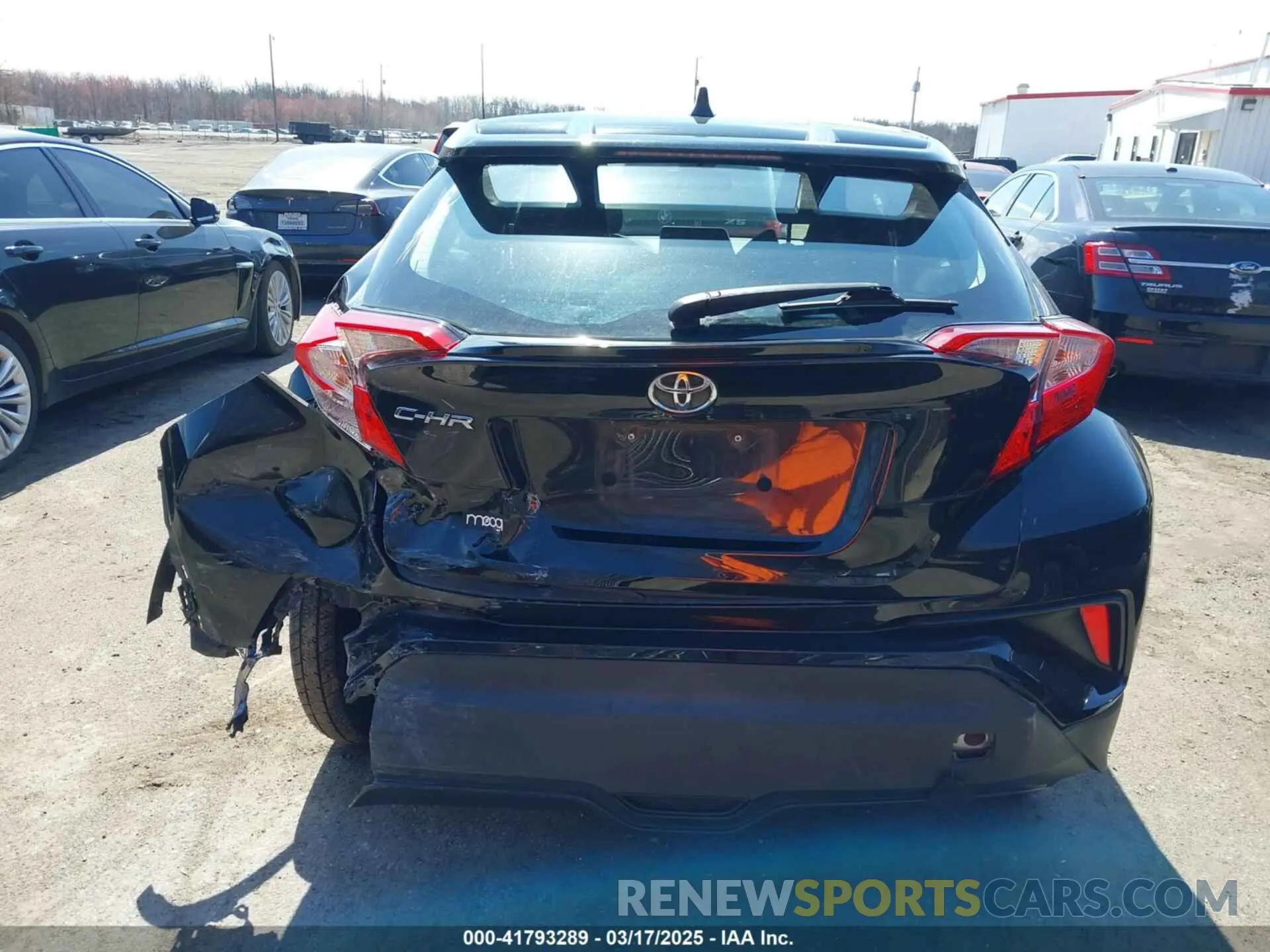 16 fotografías del automóvil dañado NMTKHMBX9KR086524 TOYOTA C-HR 2019