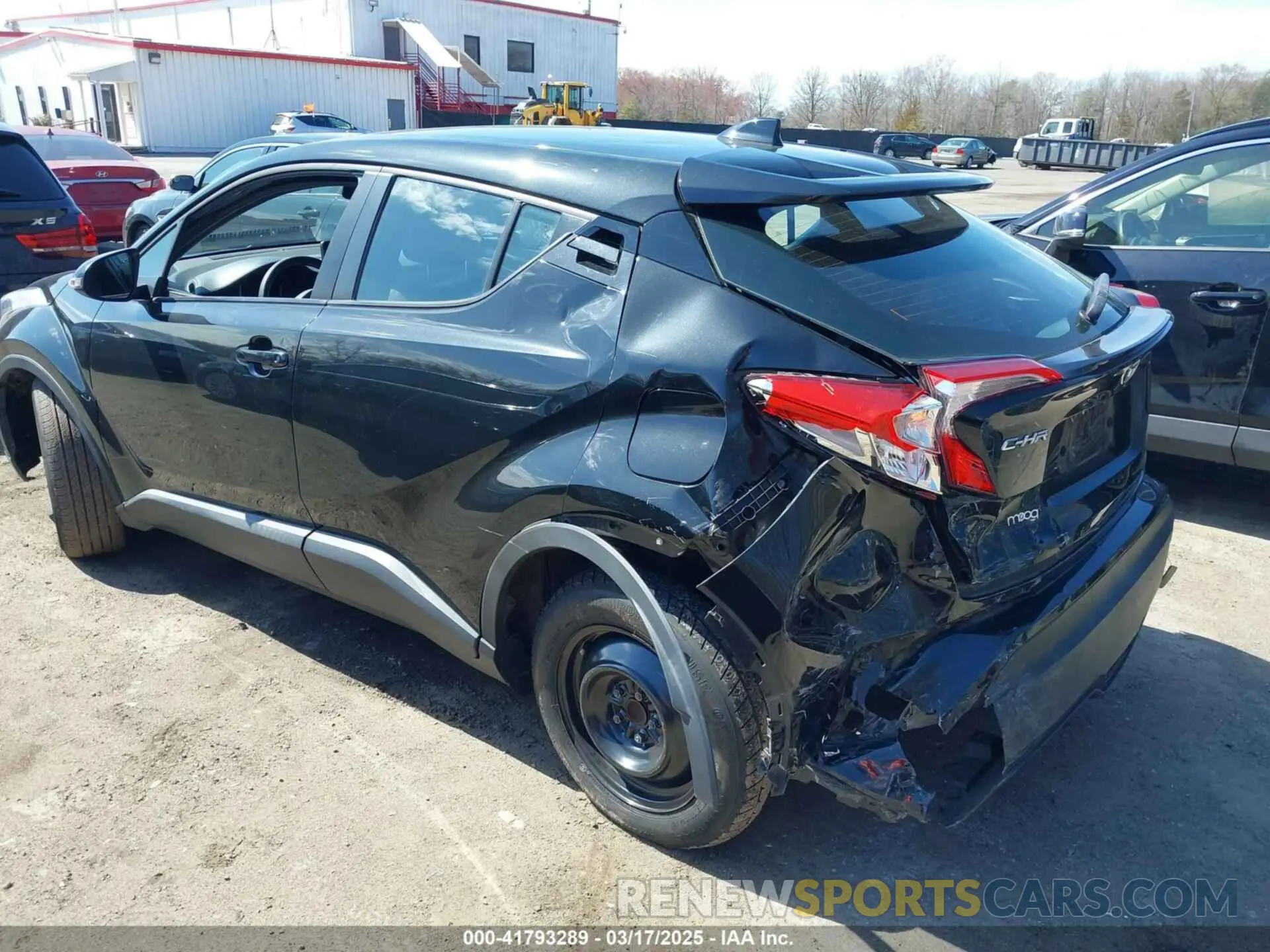 3 fotografías del automóvil dañado NMTKHMBX9KR086524 TOYOTA C-HR 2019