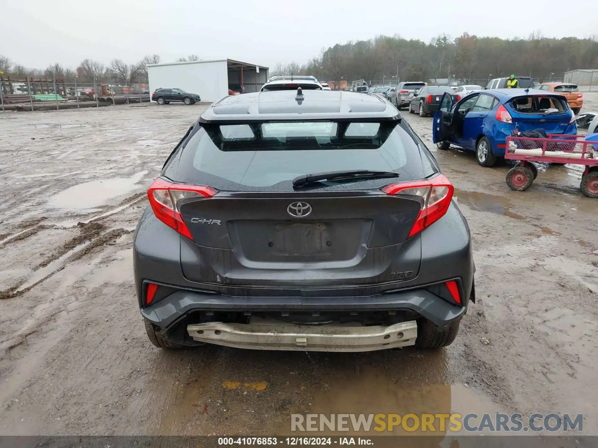 16 fotografías del automóvil dañado NMTKHMBXXKR068792 TOYOTA C-HR 2019