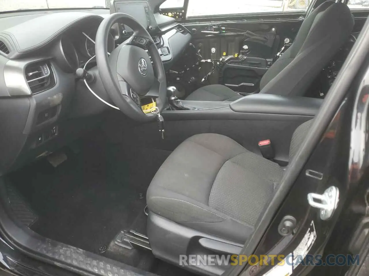 7 fotografías del automóvil dañado NMTKHMBXXKR076410 TOYOTA C-HR 2019