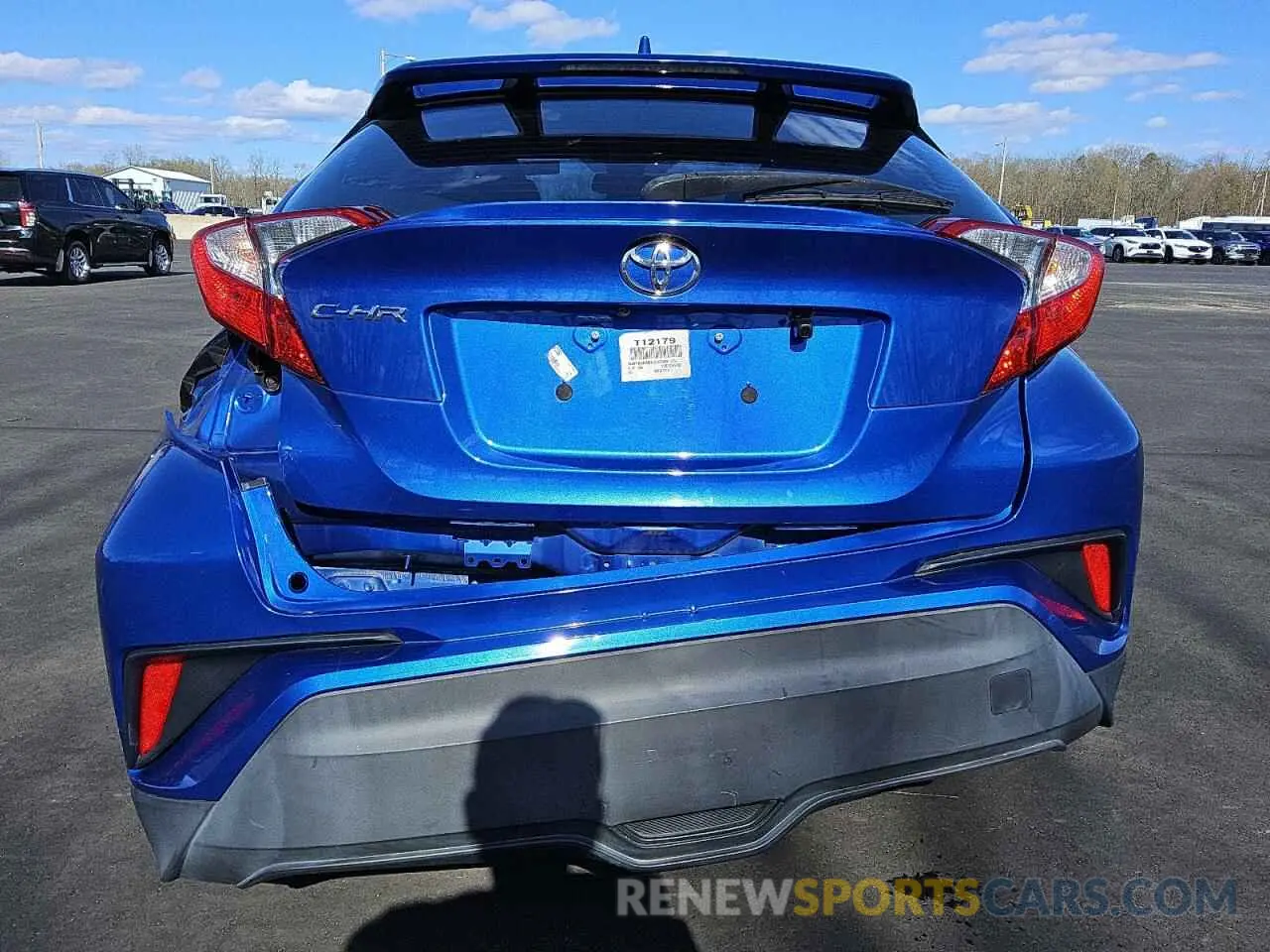 6 fotografías del automóvil dañado NMTKHMBXXKR081574 TOYOTA C-HR 2019