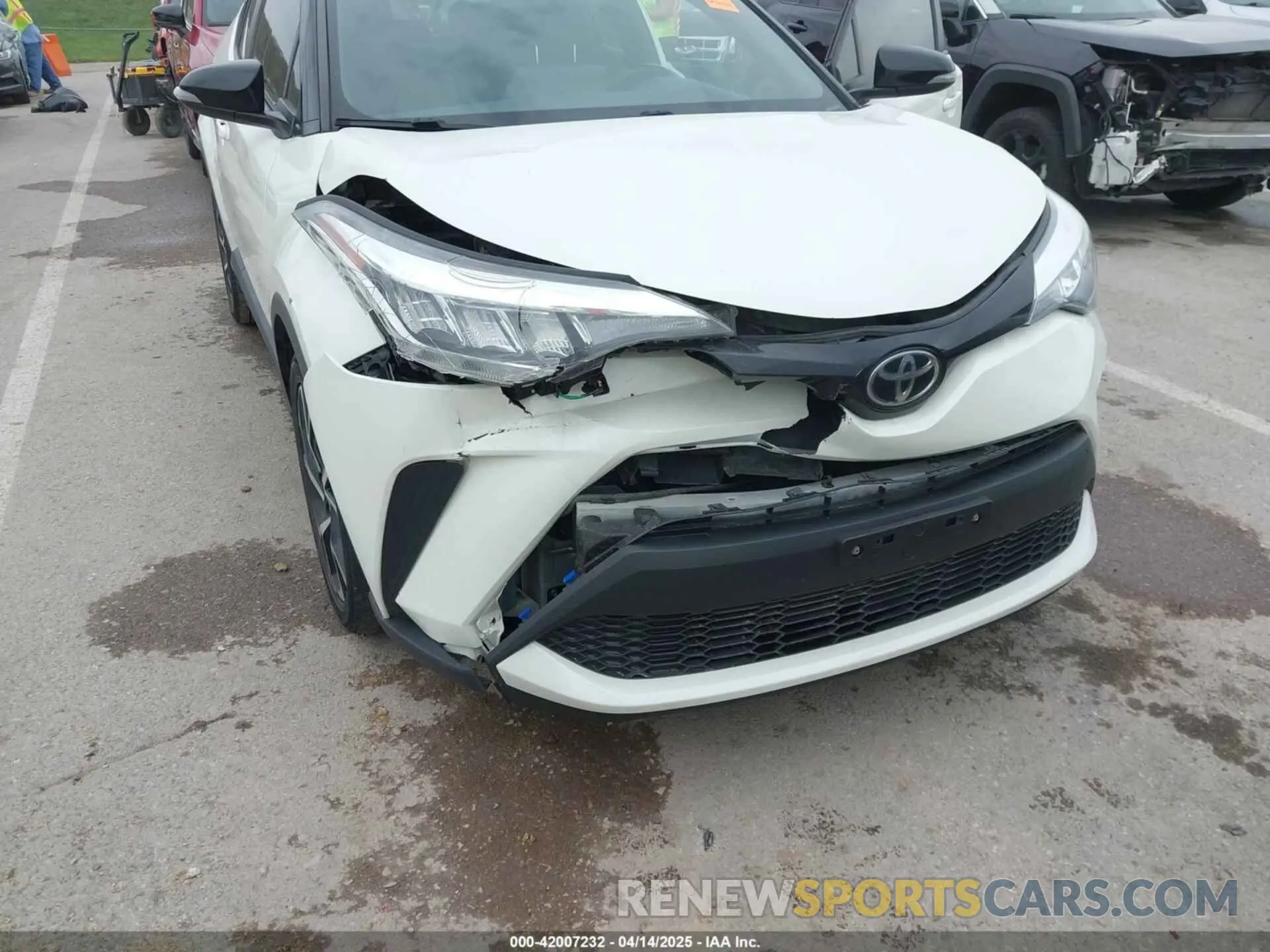 6 fotografías del automóvil dañado JTNKHMBX1L1066943 TOYOTA C-HR 2020