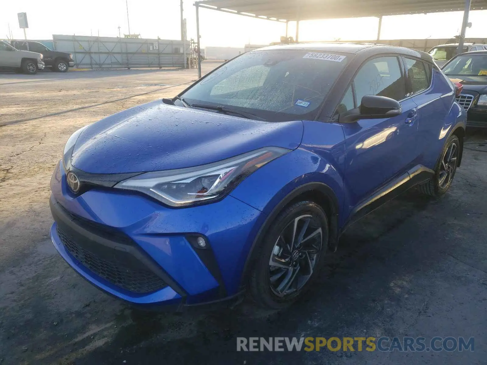 2 fotografías del automóvil dañado JTNKHMBX1L1077084 TOYOTA C-HR 2020