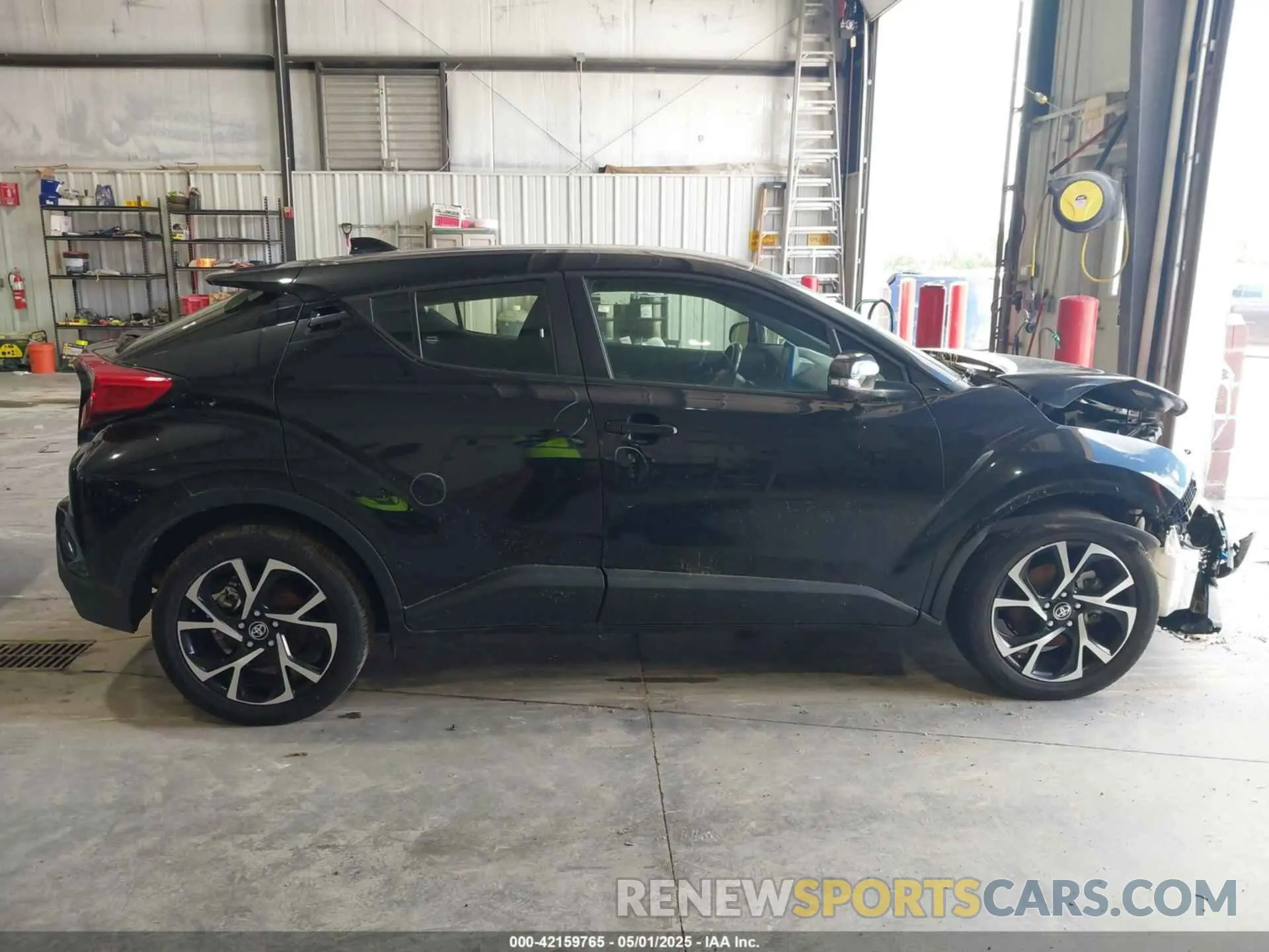 14 fotografías del automóvil dañado JTNKHMBX1L1077957 TOYOTA C-HR 2020