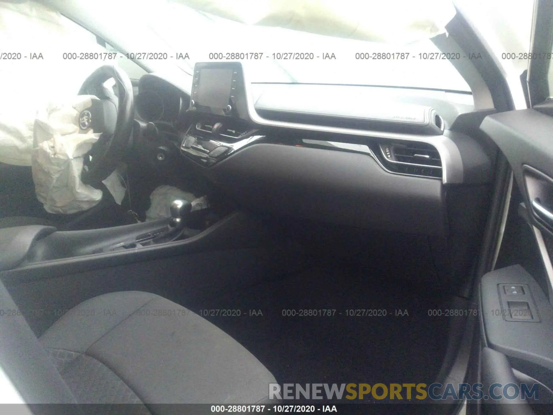 5 fotografías del automóvil dañado JTNKHMBX1L1084696 TOYOTA C-HR 2020