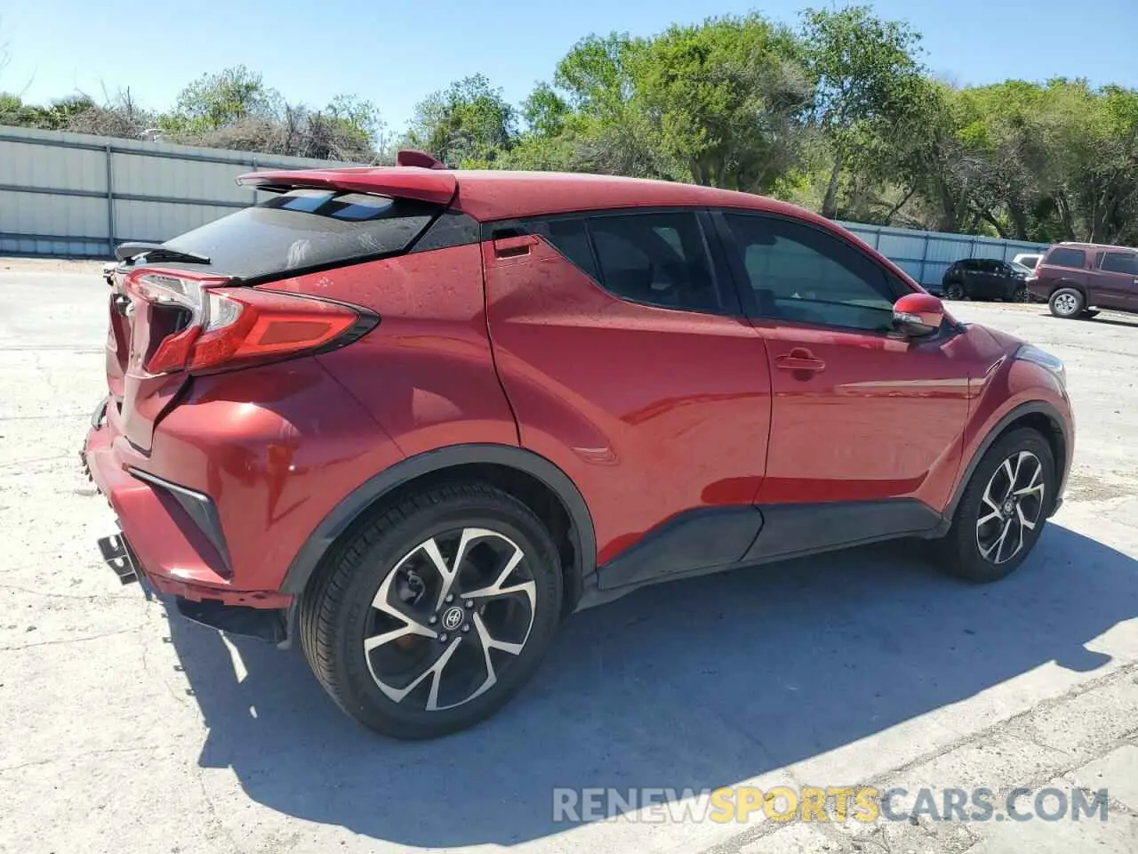 3 fotografías del automóvil dañado JTNKHMBX2L1081547 TOYOTA C-HR 2020