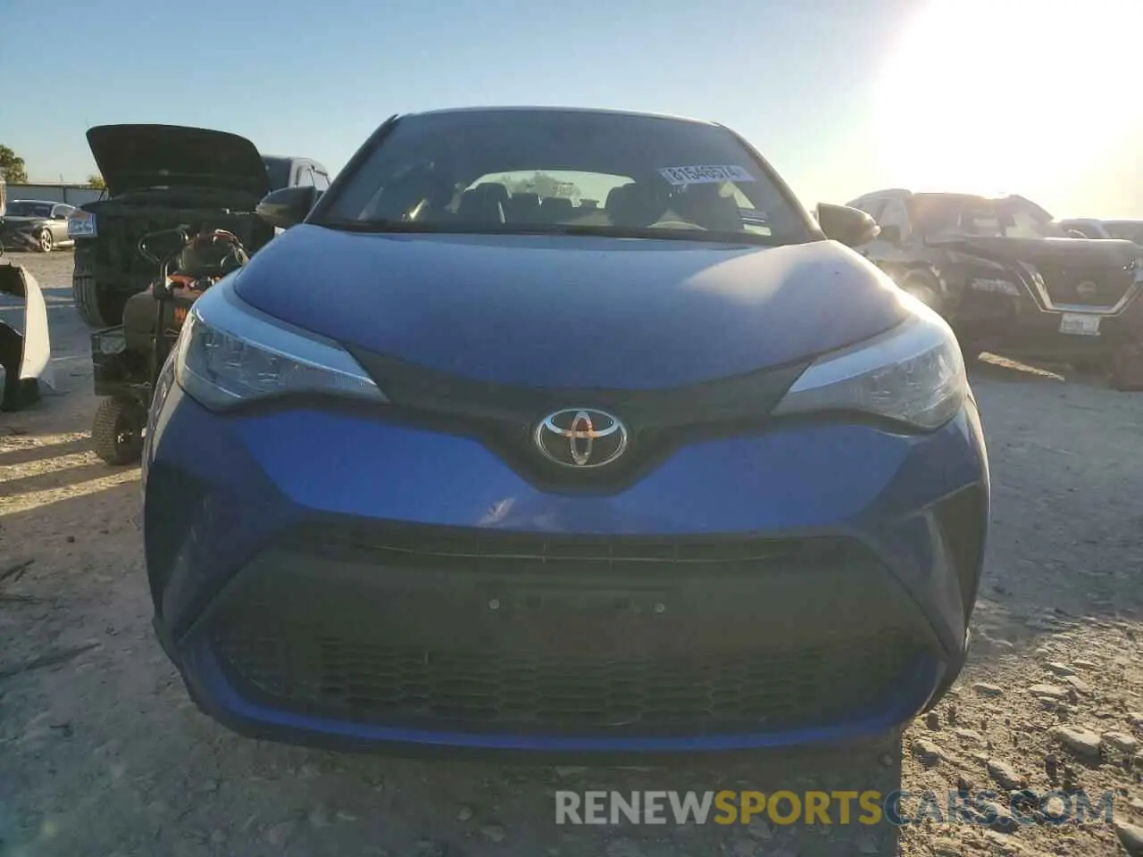 5 fotografías del automóvil dañado JTNKHMBX3L1083792 TOYOTA C-HR 2020