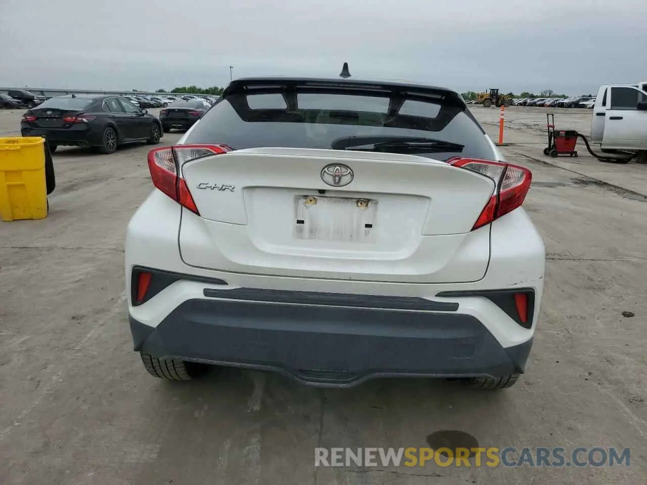 6 fotografías del automóvil dañado JTNKHMBX3L1087972 TOYOTA C-HR 2020
