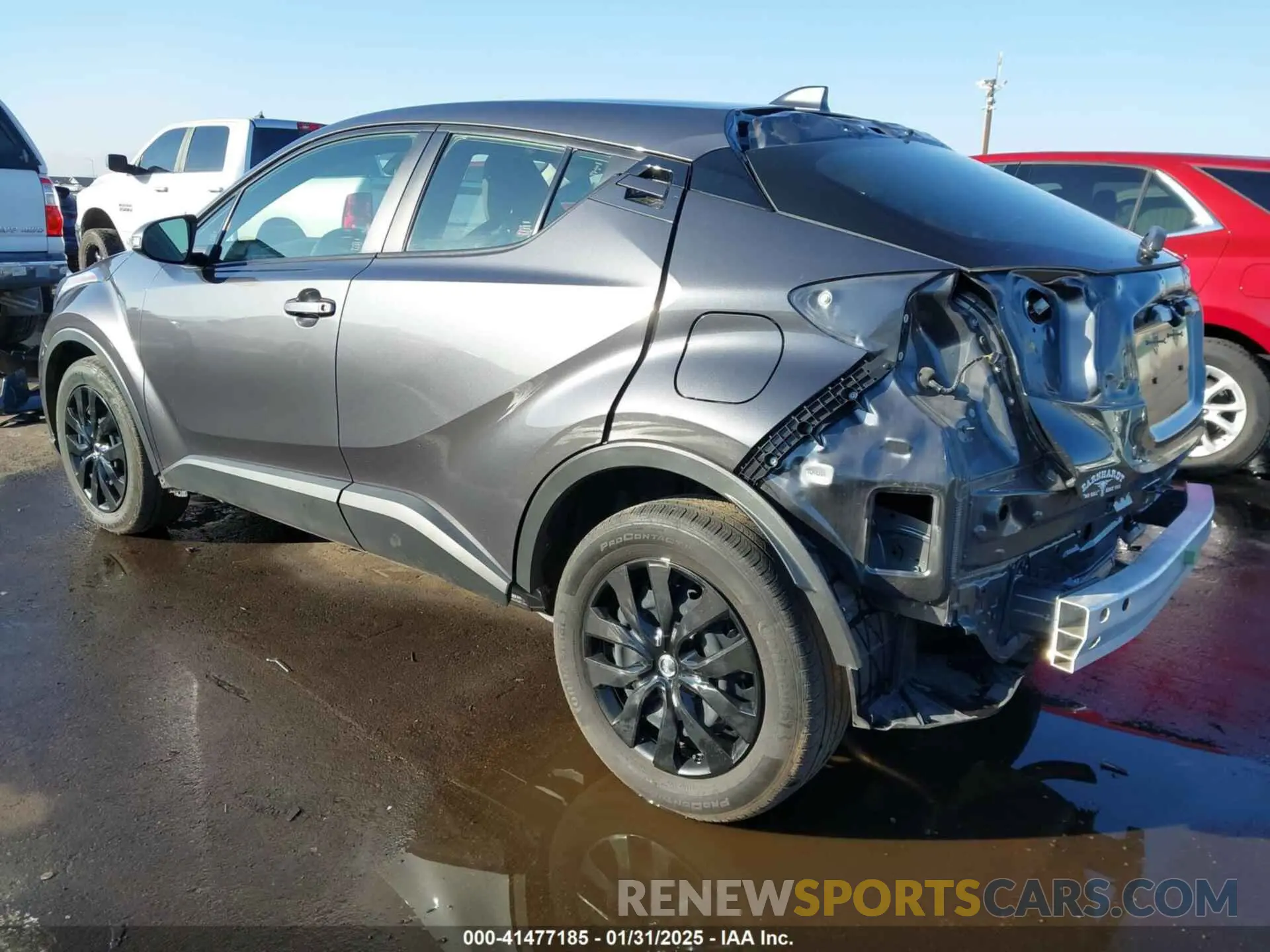 3 fotografías del automóvil dañado JTNKHMBX3L1088426 TOYOTA C-HR 2020