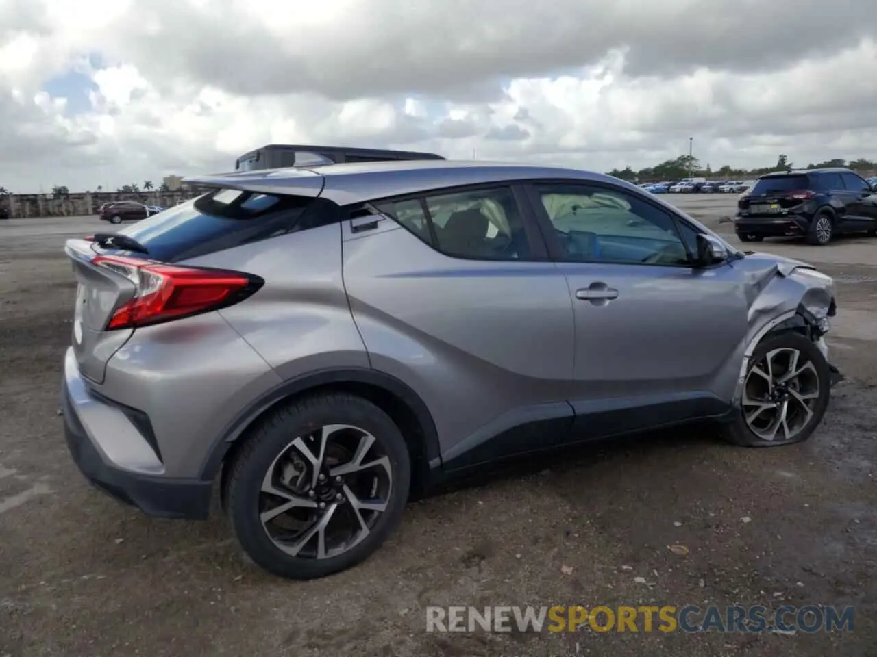 3 fotografías del automóvil dañado JTNKHMBX3L1088894 TOYOTA C-HR 2020