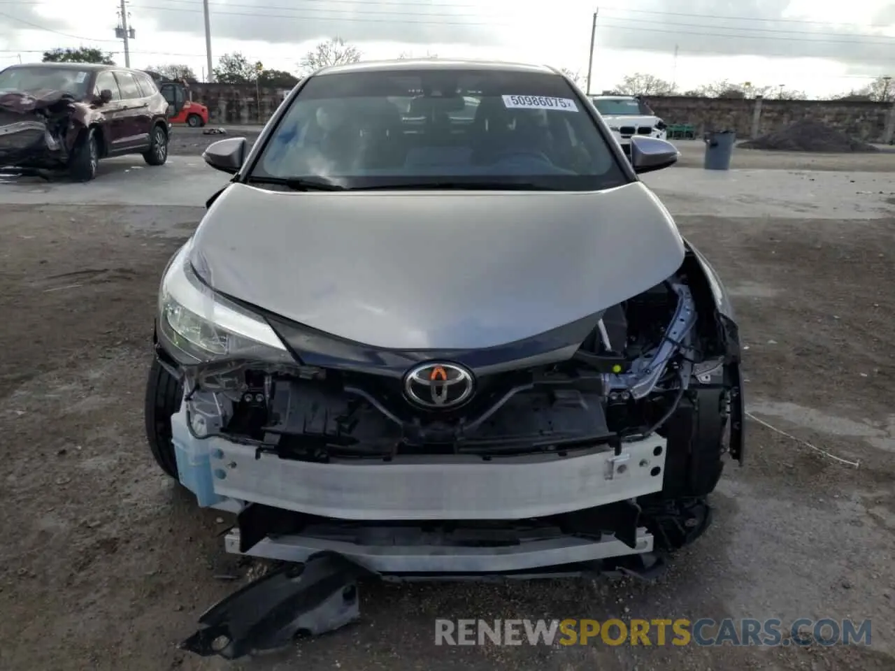 5 fotografías del automóvil dañado JTNKHMBX3L1088894 TOYOTA C-HR 2020