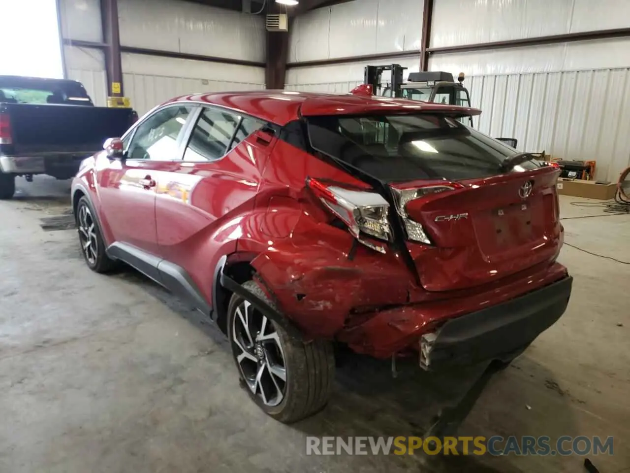 3 fotografías del automóvil dañado JTNKHMBX4L1065351 TOYOTA C-HR 2020
