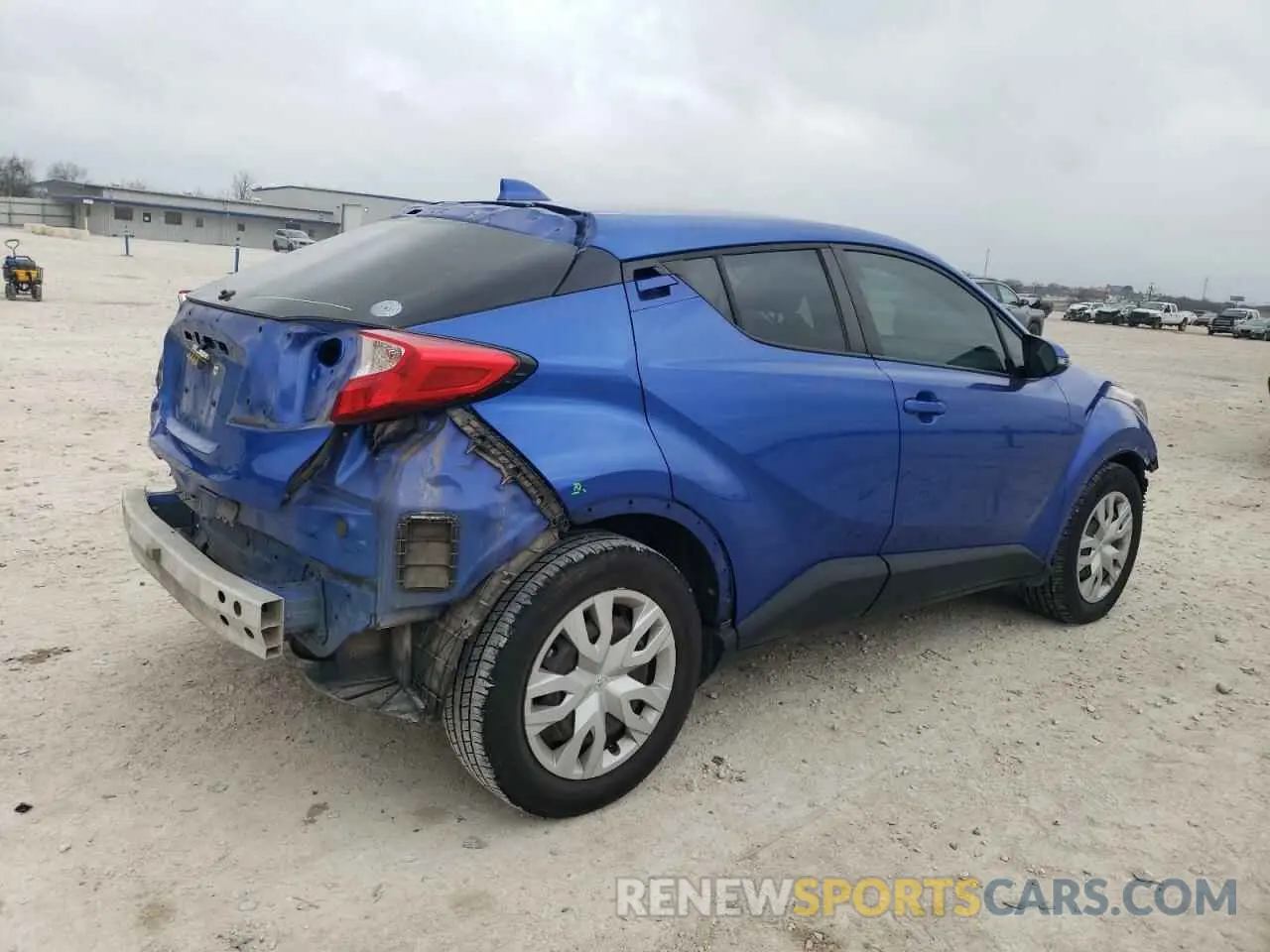 3 fotografías del automóvil dañado JTNKHMBX4L1092596 TOYOTA C-HR 2020
