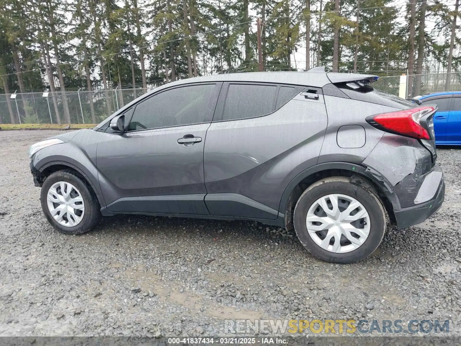 15 fotografías del automóvil dañado JTNKHMBX5L1082286 TOYOTA C-HR 2020