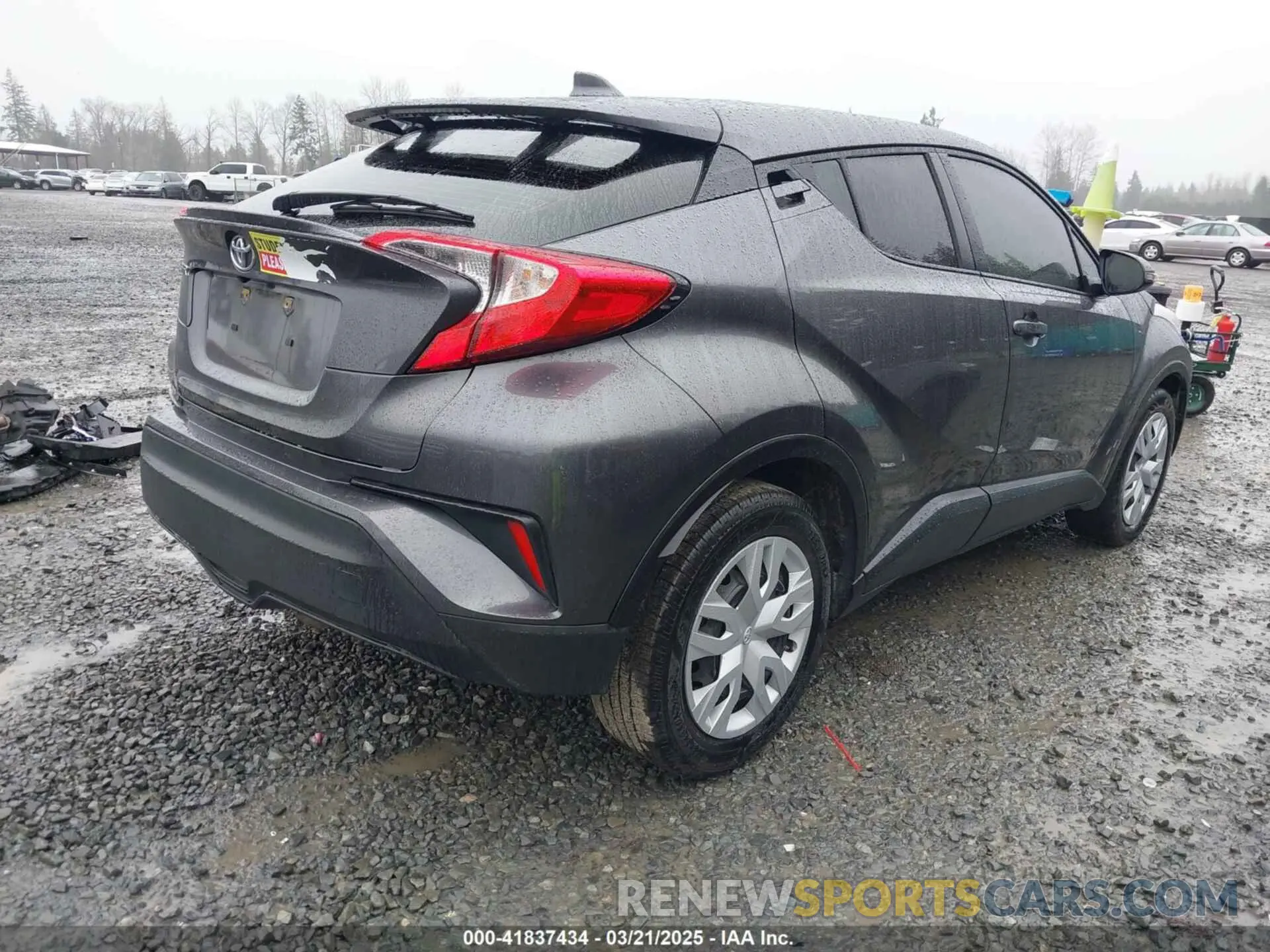 4 fotografías del automóvil dañado JTNKHMBX5L1082286 TOYOTA C-HR 2020