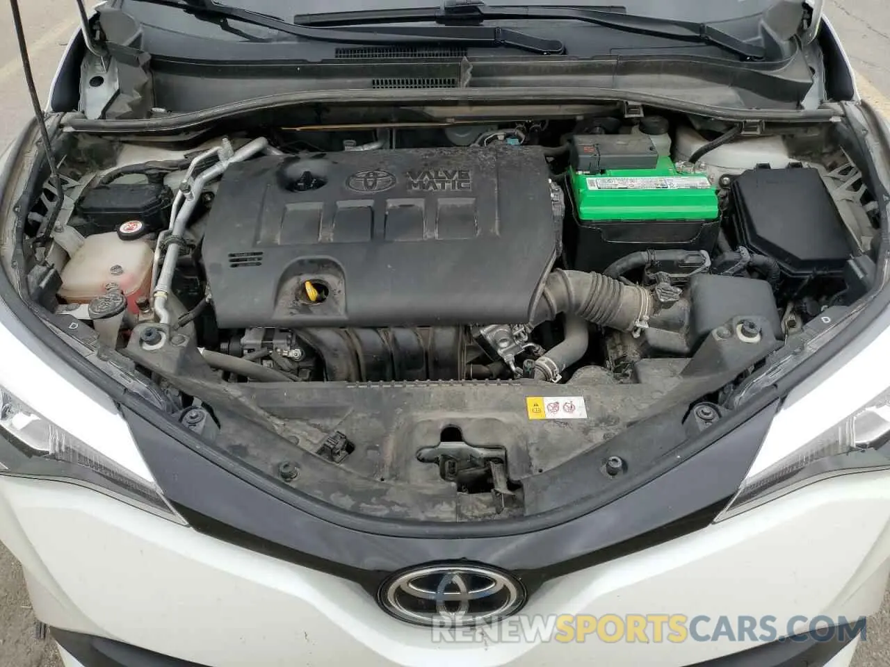 12 fotografías del automóvil dañado JTNKHMBX5L1091859 TOYOTA C-HR 2020