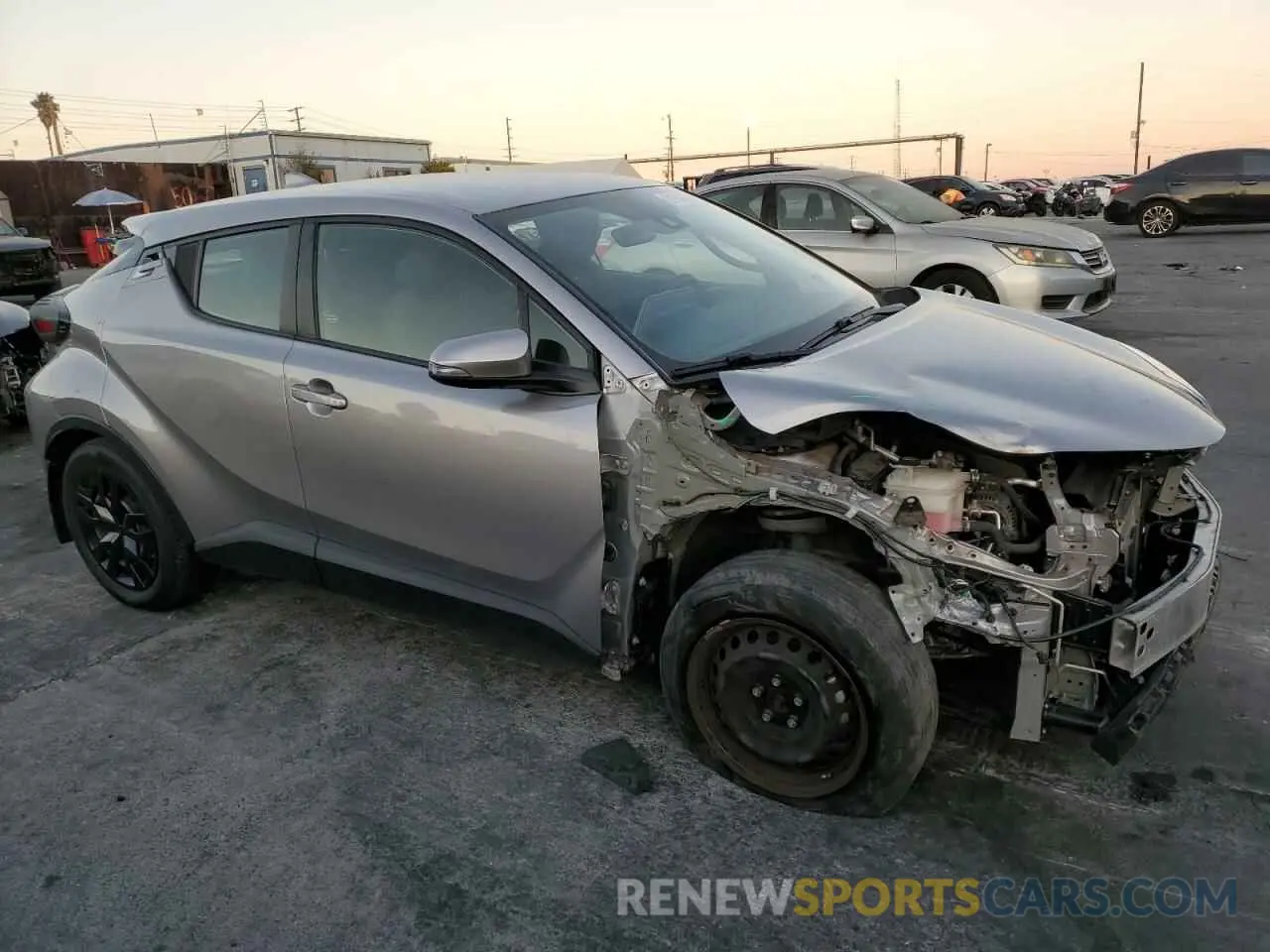 4 fotografías del automóvil dañado JTNKHMBX6L1072690 TOYOTA C-HR 2020