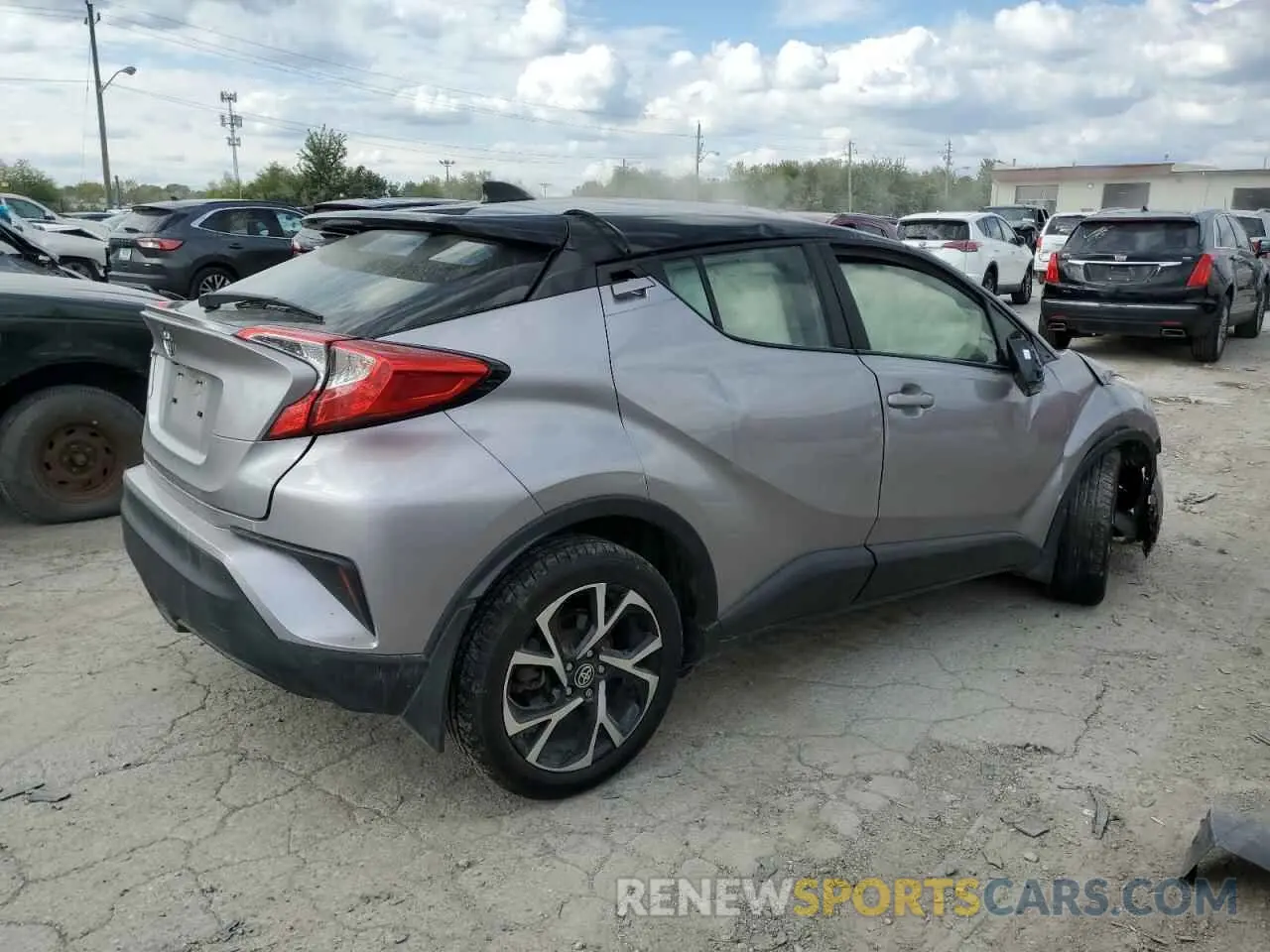 3 fotografías del automóvil dañado JTNKHMBX6L1072821 TOYOTA C-HR 2020