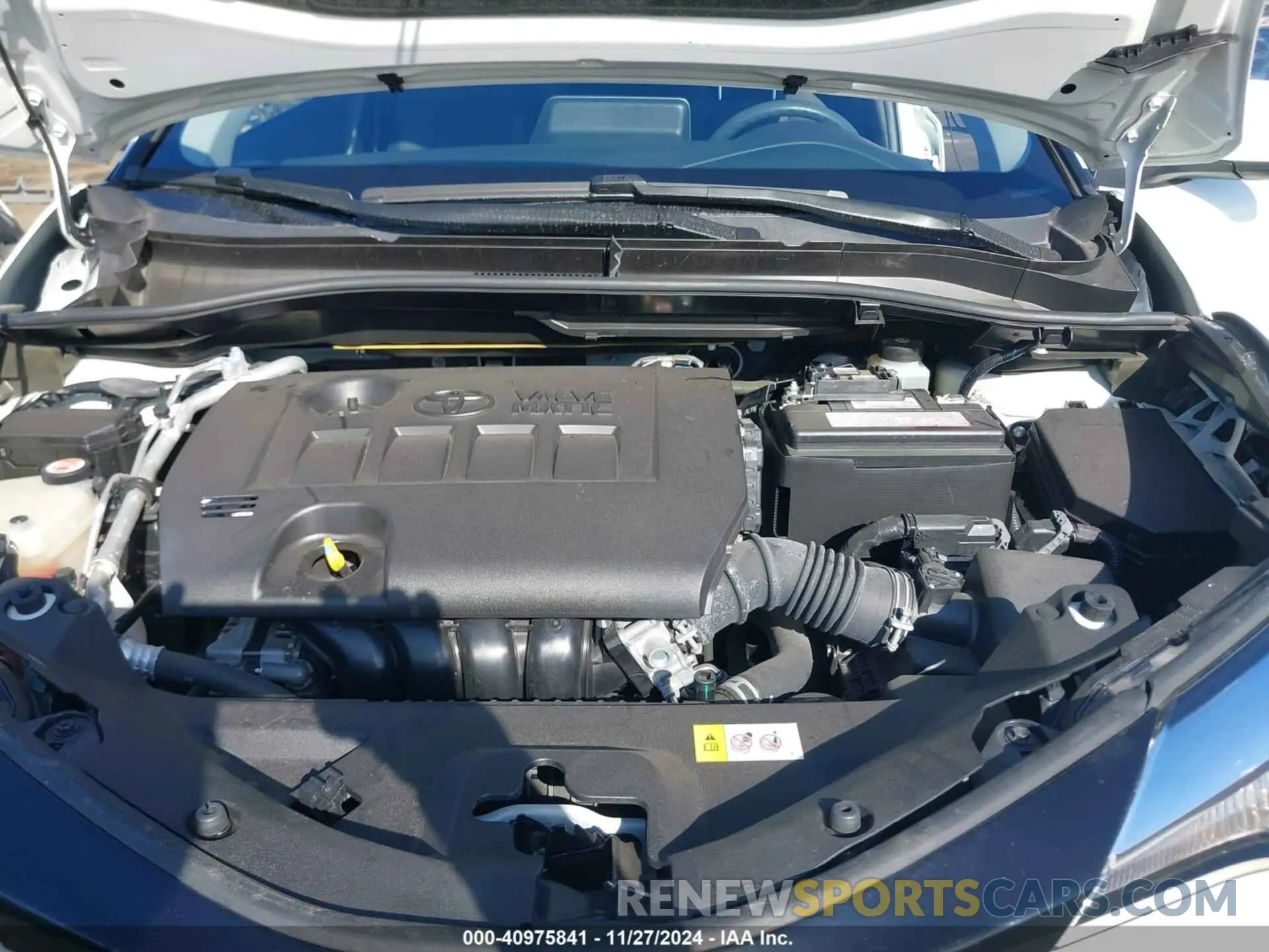 10 fotografías del automóvil dañado JTNKHMBX6L1076433 TOYOTA C-HR 2020