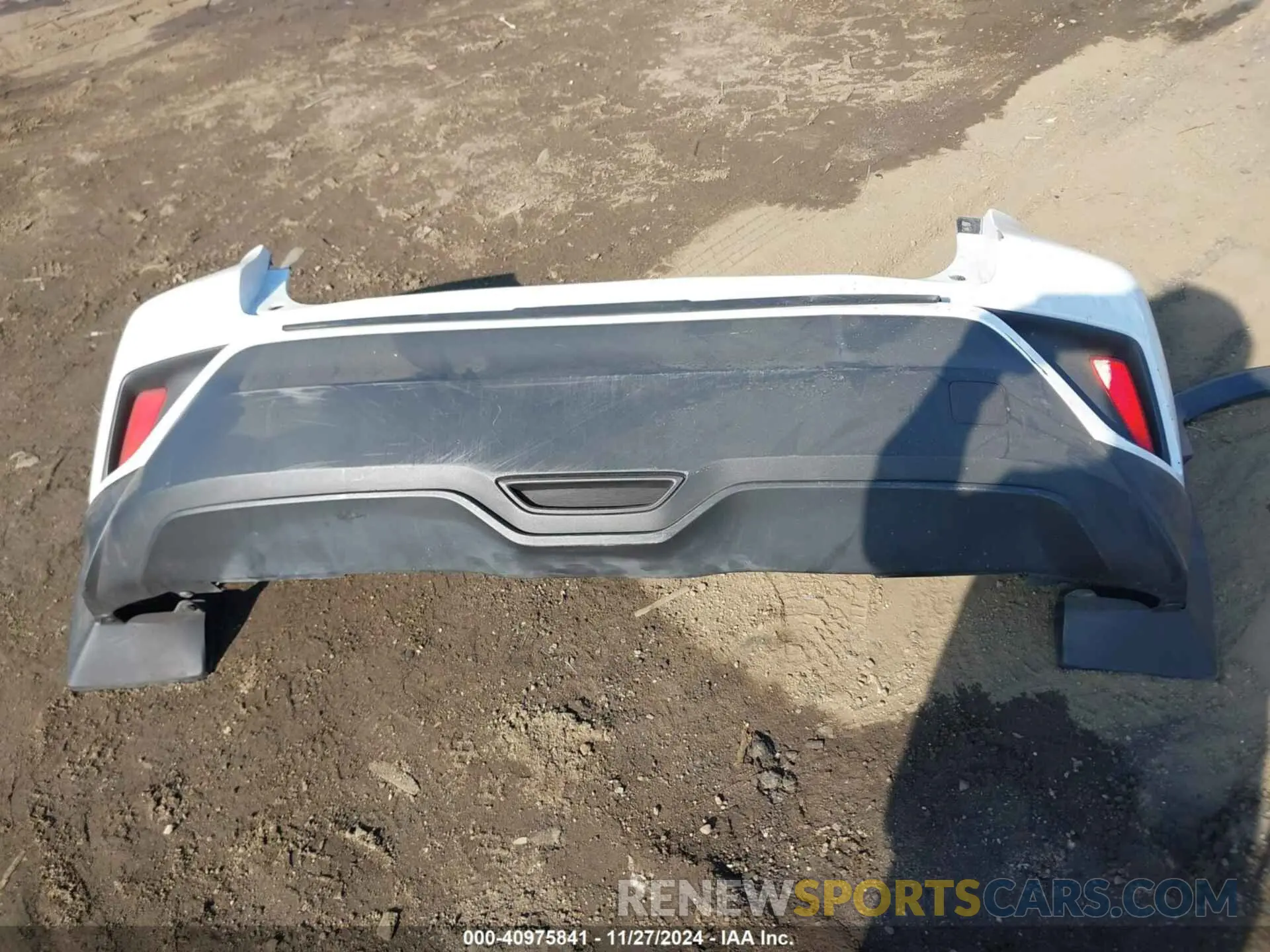 12 fotografías del automóvil dañado JTNKHMBX6L1076433 TOYOTA C-HR 2020
