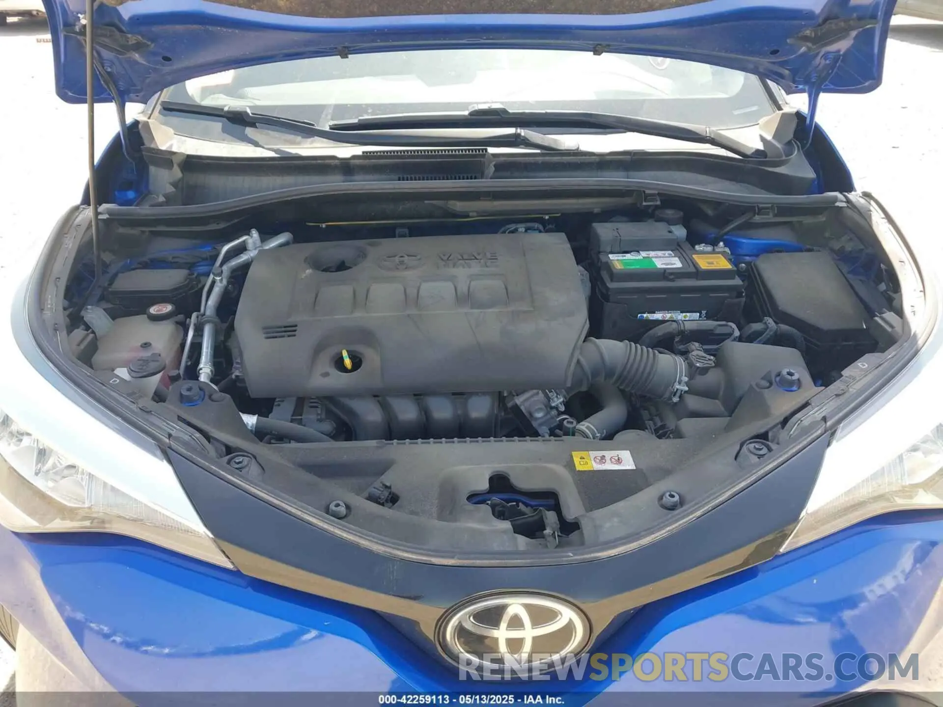 10 fotografías del automóvil dañado JTNKHMBX6L1087867 TOYOTA C-HR 2020