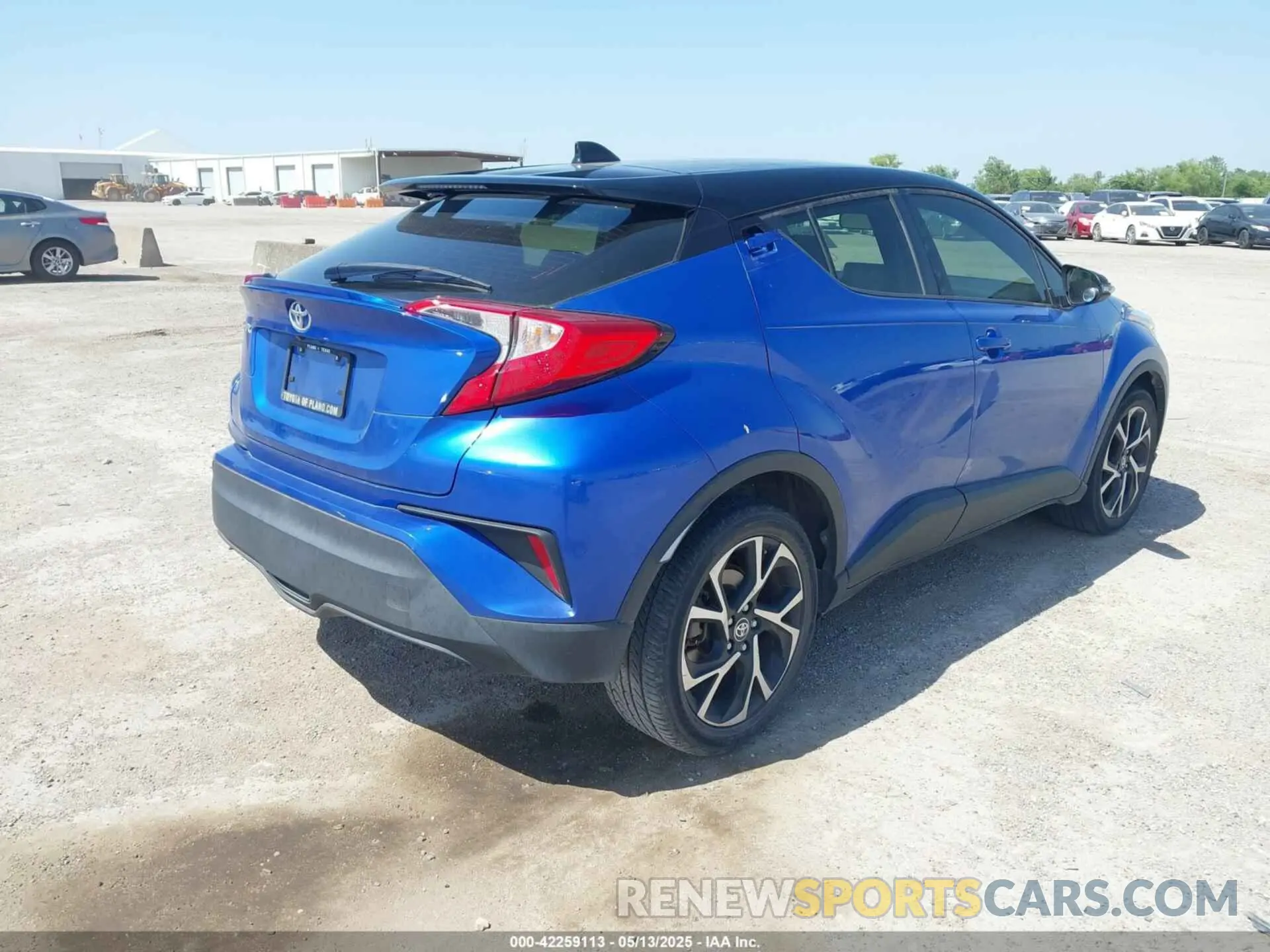 4 fotografías del automóvil dañado JTNKHMBX6L1087867 TOYOTA C-HR 2020