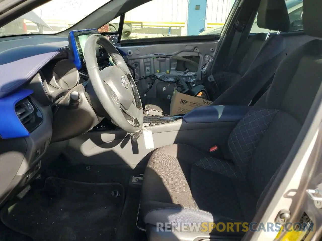 7 fotografías del automóvil dañado JTNKHMBX7L1063321 TOYOTA C-HR 2020