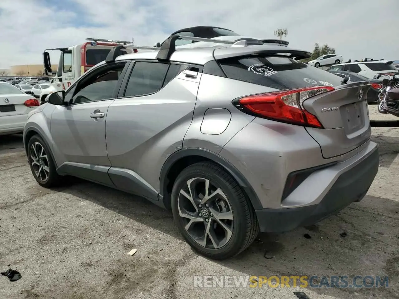 2 fotografías del automóvil dañado JTNKHMBX7L1065098 TOYOTA C-HR 2020