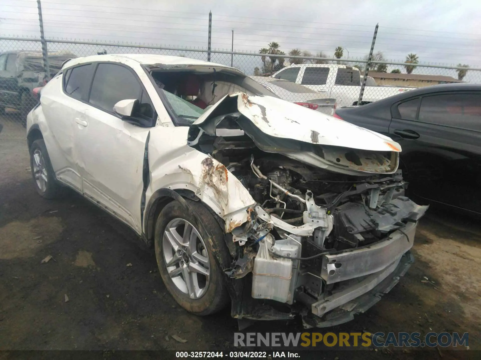 1 fotografías del automóvil dañado JTNKHMBX7L1069832 TOYOTA C-HR 2020