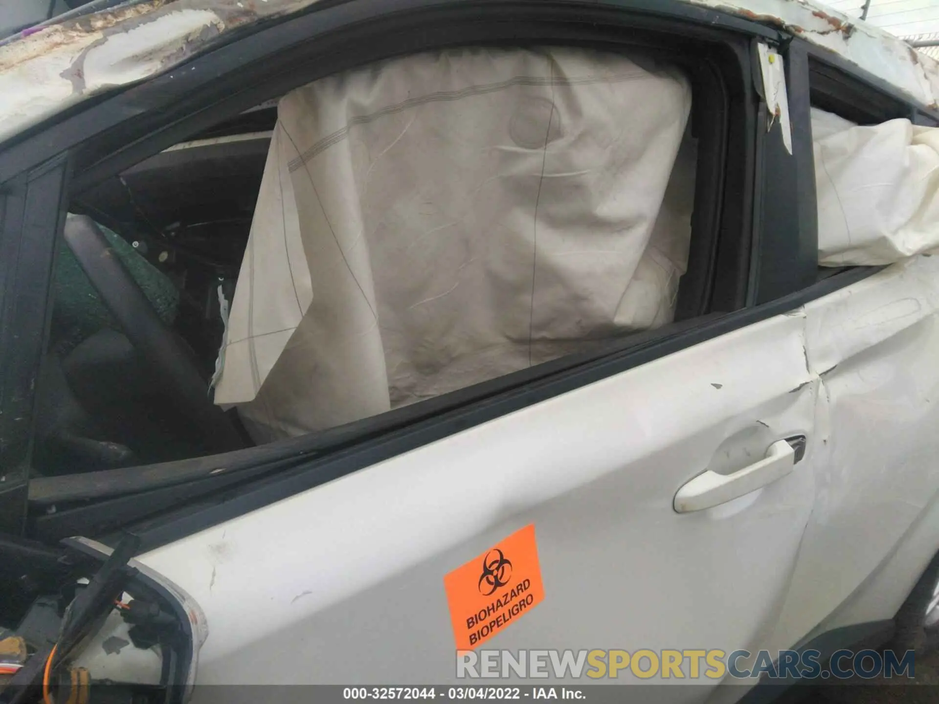 5 fotografías del automóvil dañado JTNKHMBX7L1069832 TOYOTA C-HR 2020