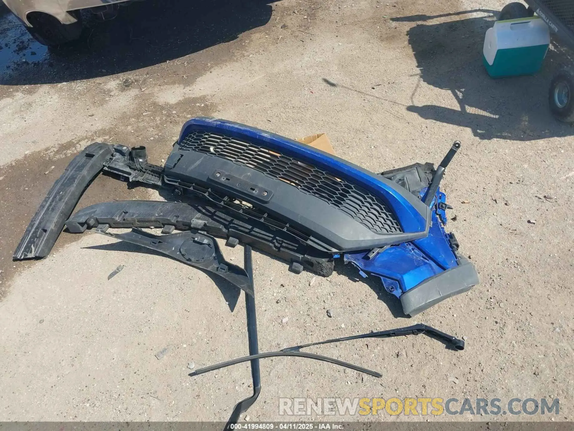 12 fotografías del automóvil dañado JTNKHMBX7L1077218 TOYOTA C-HR 2020