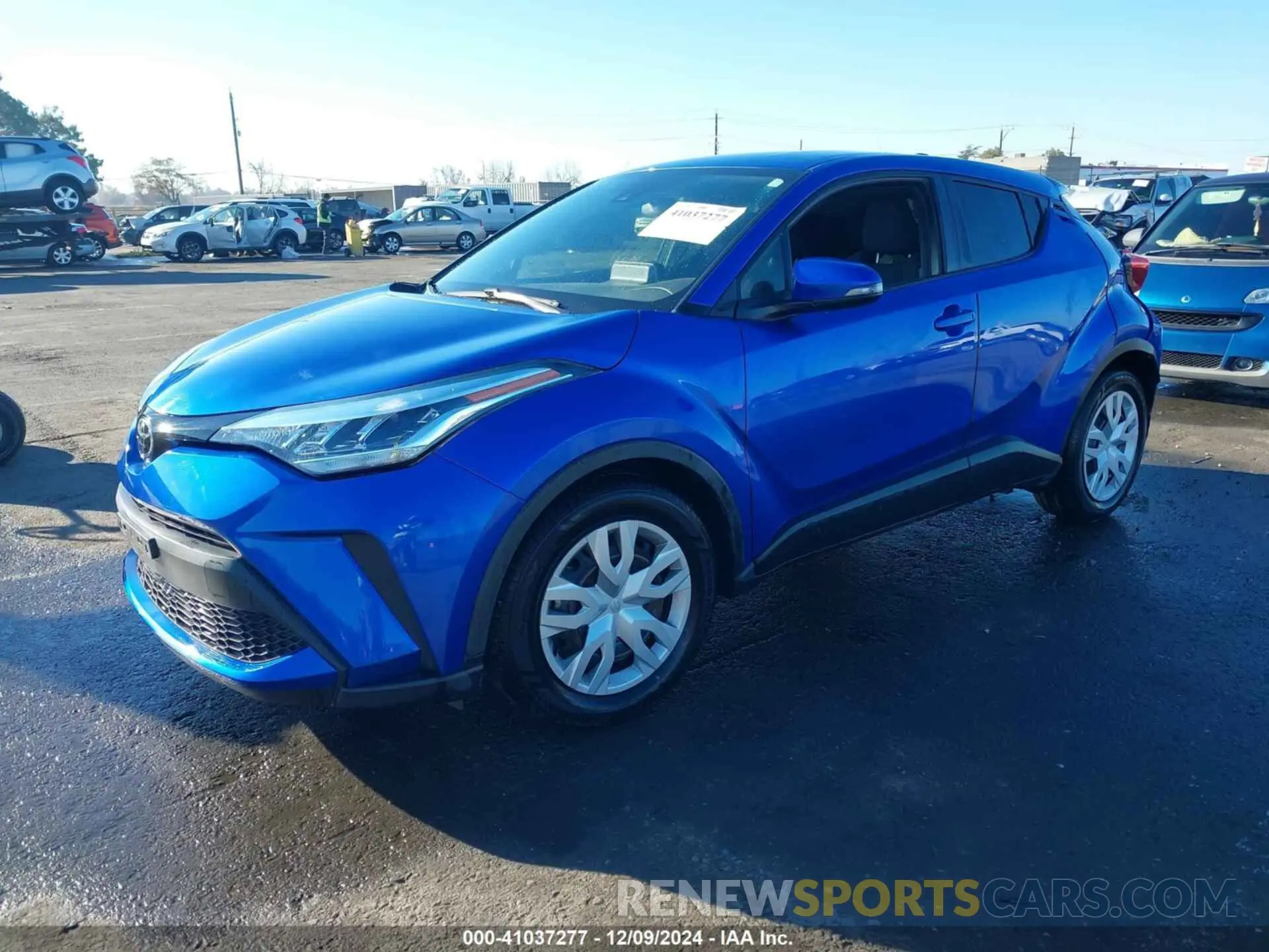 2 fotografías del automóvil dañado JTNKHMBX7L1086114 TOYOTA C-HR 2020